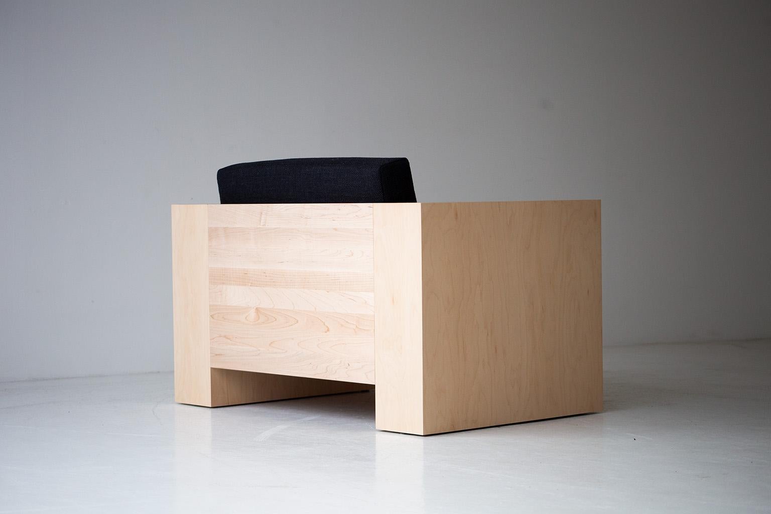 https://a.1stdibscdn.com/modern-mondo-lounge-chair-for-sale-picture-9/f_9720/f_282402121649963773690/Modern_Mondo_Lounge_Chair_09_master.jpg
