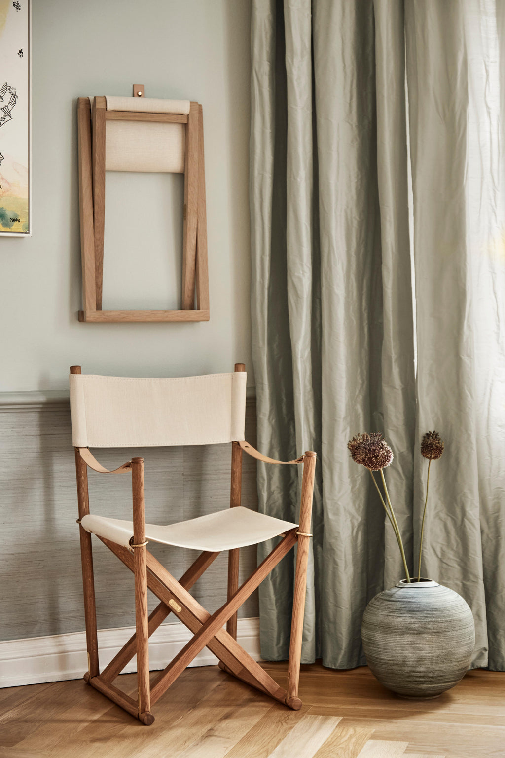 https://a.1stdibscdn.com/mid-century-modern-scandinavian-chair-folding-mk16-by-mogens-koch-new-product-for-sale-picture-9/f_17192/f_290195821654951209574/Mogens_Koch_210923_Getama_showroom00682_master.jpg