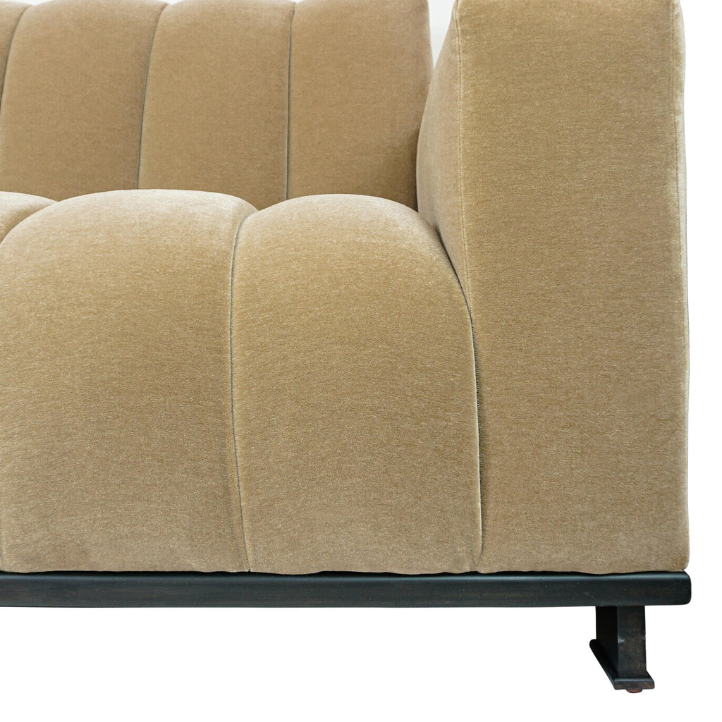 https://a.1stdibscdn.com/thick-channeled-biege-velvet-sofa-for-sale-picture-16/f_21233/f_349005221687461798228/Mohair_Channel_Sofa_Front_Leg_Closeup1_master.jpg