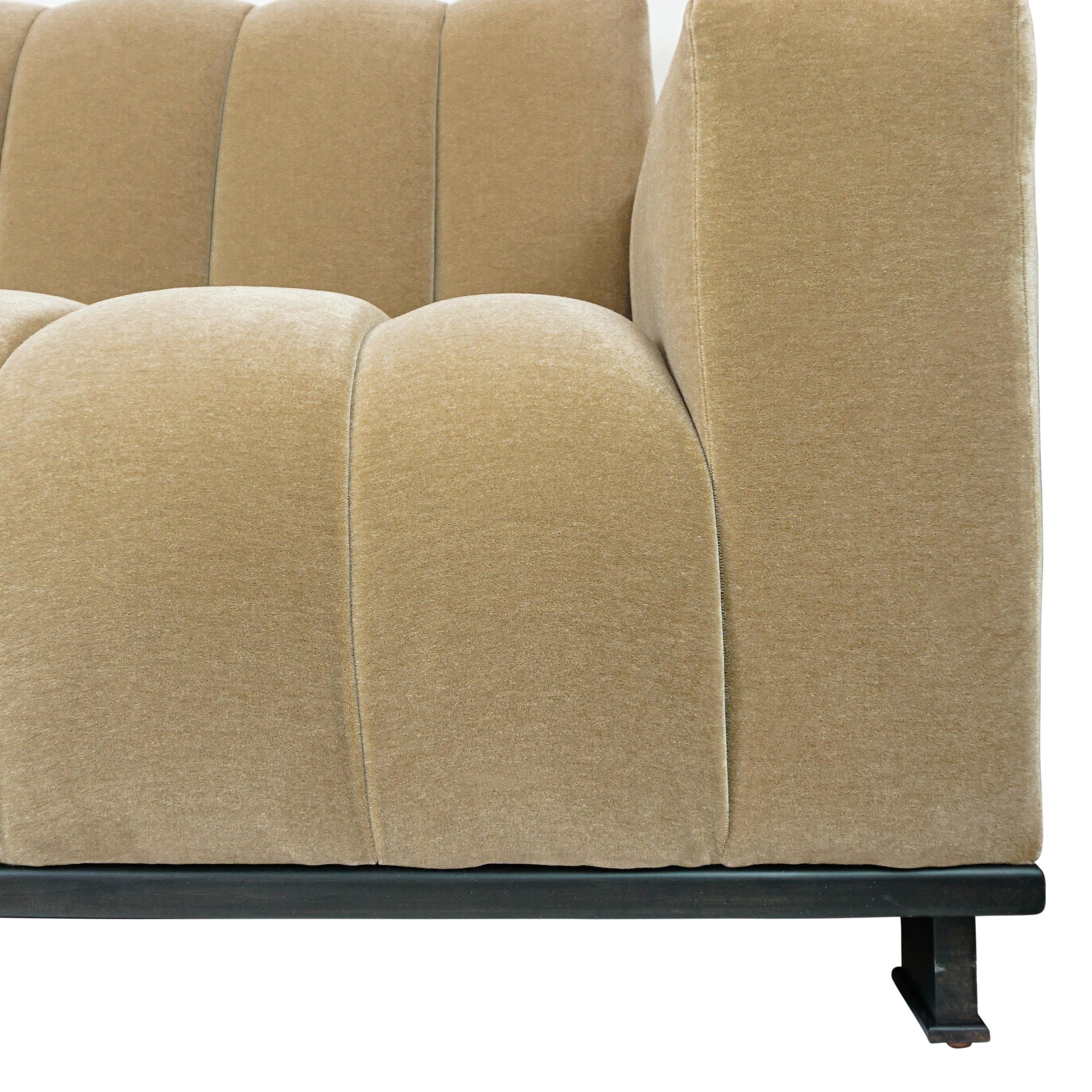 https://a.1stdibscdn.com/thick-channeled-biege-velvet-sofa-for-sale-picture-16/f_21233/f_349005221687461798228/Mohair_Channel_Sofa_Front_Leg_Closeup1_master.jpg