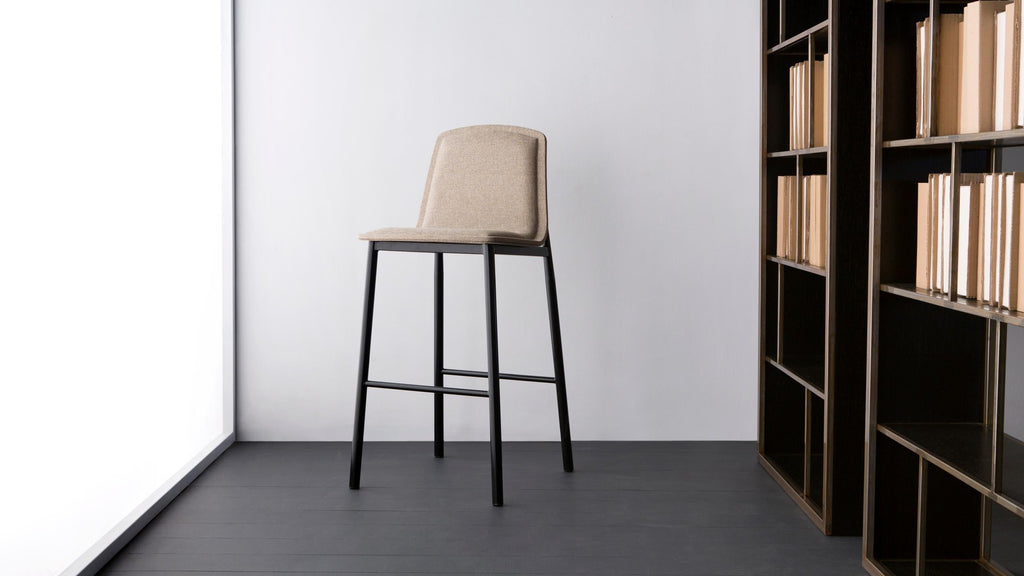 https://a.1stdibscdn.com/high-moi-bar-stool-by-doimo-brasil-for-sale-picture-3/f_12192/f_391469621712322770832/Moi_banqueta_1__master.jpg