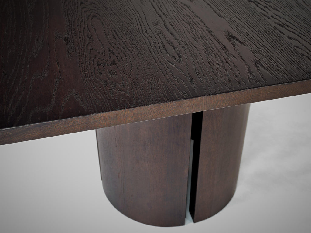 https://a.1stdibscdn.com/large-sculptural-dining-table-aperta-by-mokko-for-sale-picture-14/f_89302/f_450058321747145534398/Mokko_Aperta_Dining_Table_detail_3_photo_by_Thomas_van_Schaik_1__master.jpg