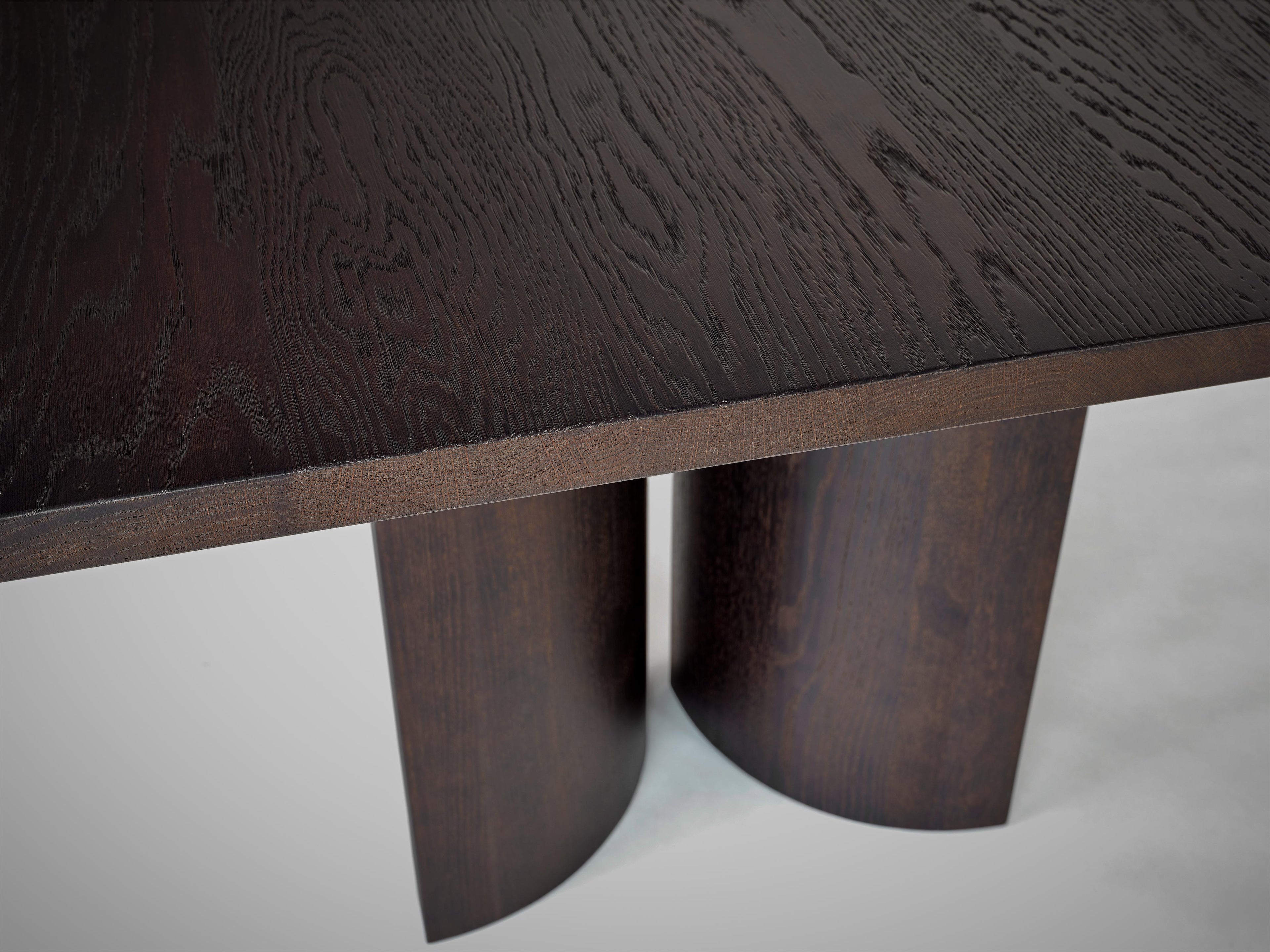https://a.1stdibscdn.com/large-sculptural-dining-table-aperta-by-mokko-for-sale-picture-12/f_89302/f_450058321747145532142/Mokko_Aperta_Dining_Table_detail_5_photo_by_Thomas_van_Schaik_master.jpg