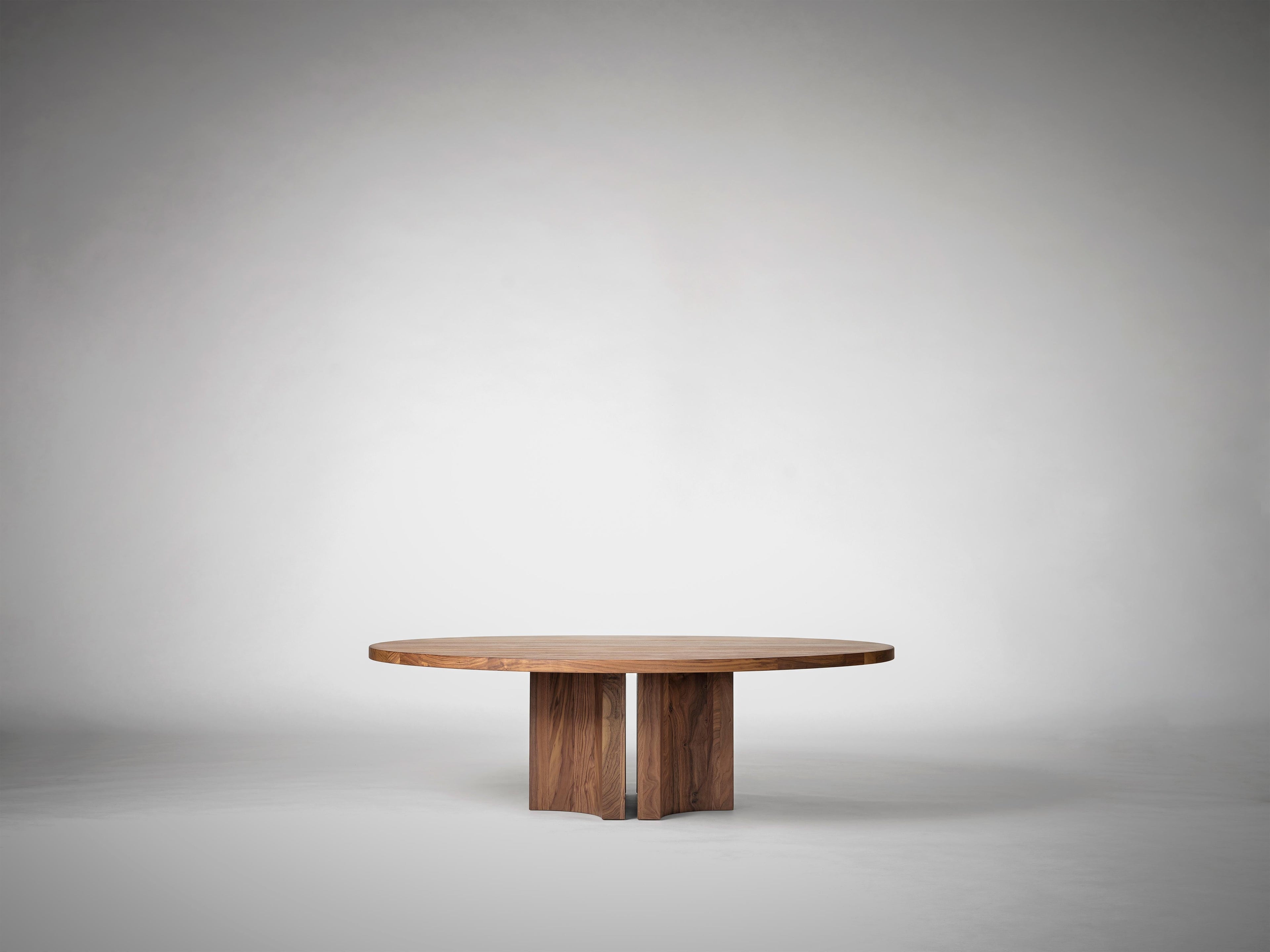 https://a.1stdibscdn.com/large-round-coffee-table-in-solid-dark-brown-european-oak-aperta-by-mokko-for-sale-picture-8/f_89302/f_478045021764684921876/Mokko_Aperta_Round_Coffee_Table_American_Walnut_G4_photo_by_Thomas_van_Schaik_master.jpg