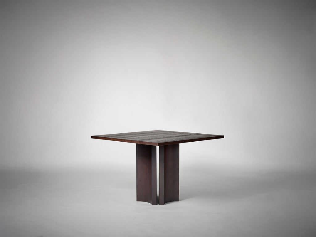 https://a.1stdibscdn.com/square-oak-dining-table-in-solid-dark-brown-european-oak-aperta-by-mokko-for-sale-picture-6/f_89302/f_478982121765213400159/Mokko_Aperta_Square_Table_6_photo_by_Thomas_van_Schaik_master.jpg