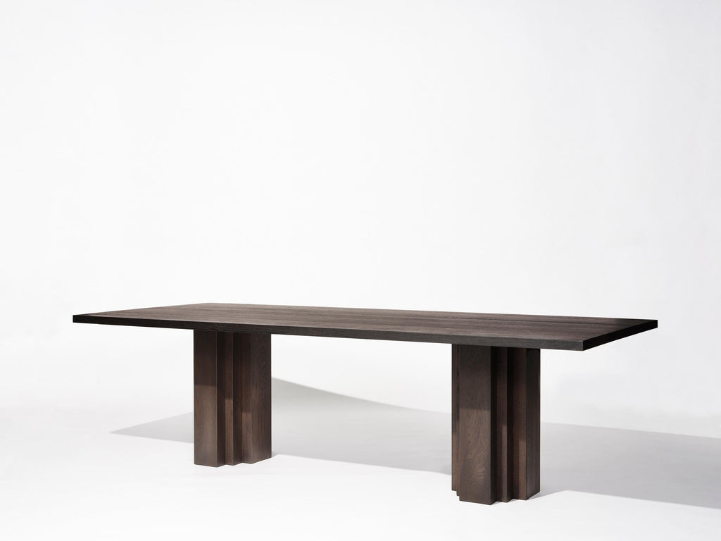 https://a.1stdibscdn.com/brut-dining-table-in-solid-french-oak-for-sale-picture-2/f_89302/f_430848021736435717298/Mokko_Products_dec242148_master.jpg