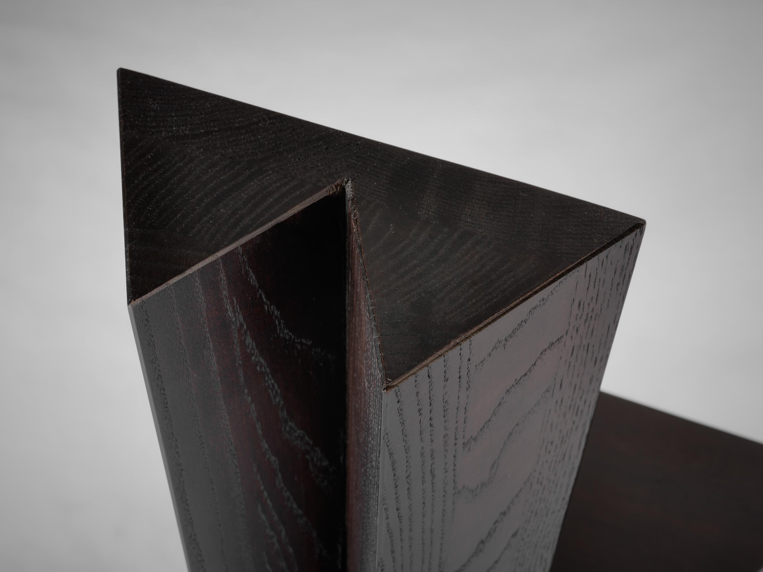 https://a.1stdibscdn.com/brutalist-solid-dark-brown-oak-trigon-chair-for-sale-picture-9/f_89302/f_461450021754384458262/Mokko_Trigon_Chair_Dark_Brown_Oak_lg_detail2_design_by_Aad_Bos_master.jpg
