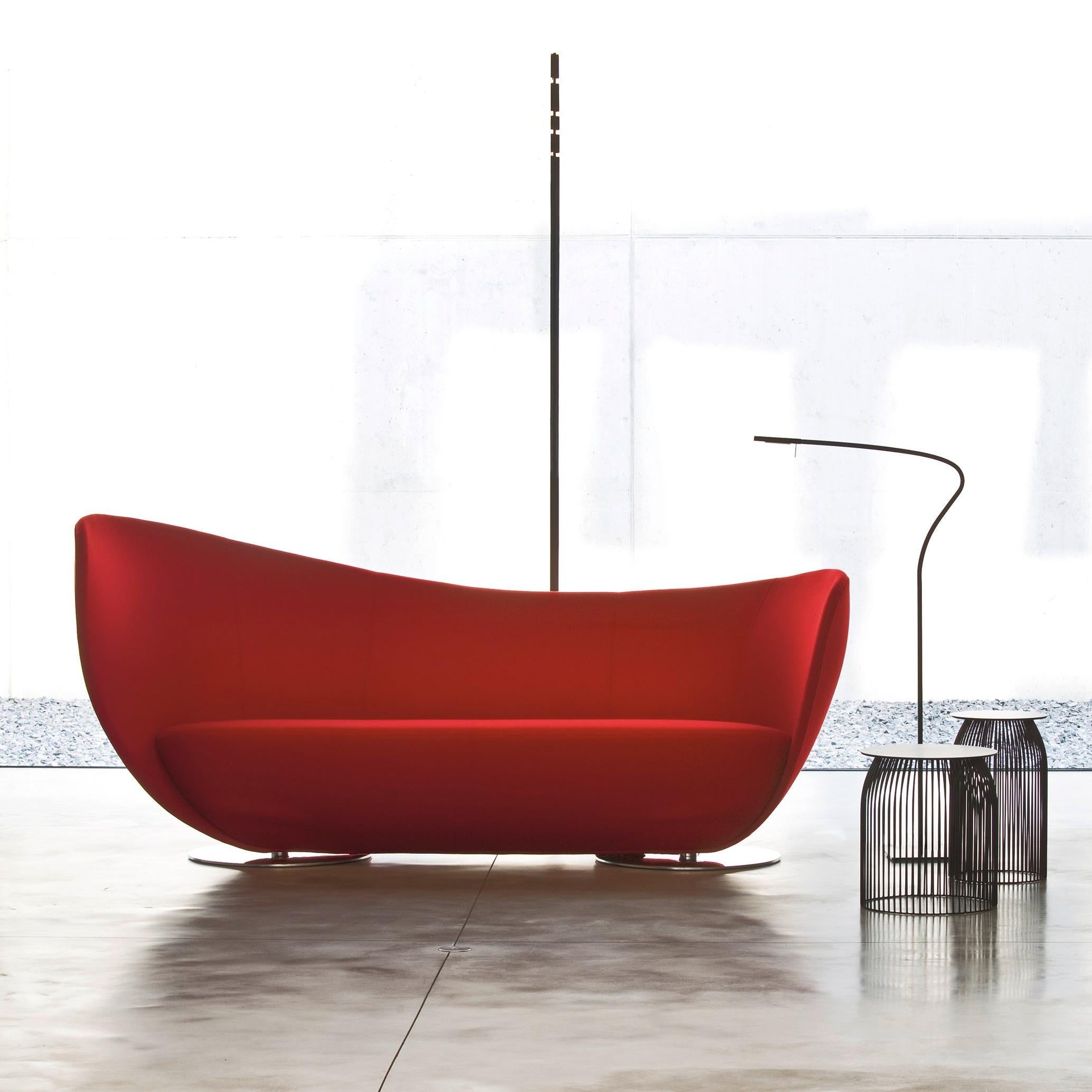 https://a.1stdibscdn.com/contemporary-sofa-characterized-by-flowing-curves-and-metal-base-for-sale-picture-3/f_27693/f_434751521738681652124/Mon_Coeur_gallery_5_51466_master.jpg
