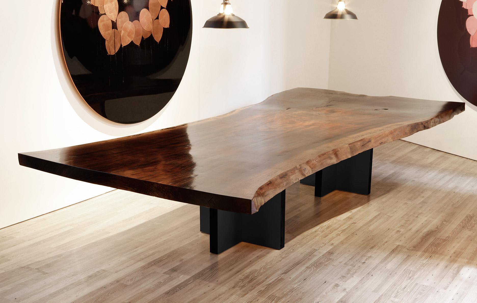 https://a.1stdibscdn.com/monarch-live-edge-walnut-dining-table-by-craftsman-florian-roeper-for-sale-picture-2/f_15542/f_456906821751428847174/Monarch_3_blk_master.jpg