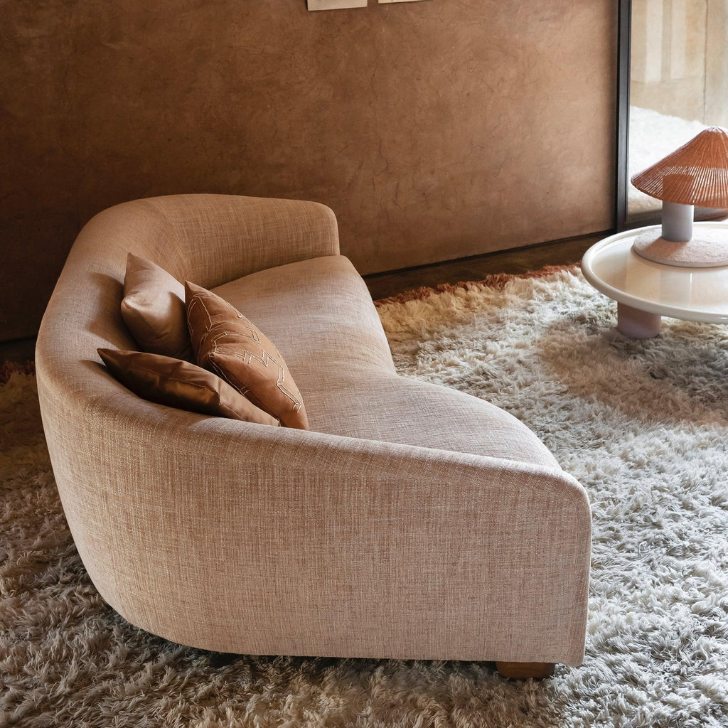 https://a.1stdibscdn.com/customizable-tacchini-roma-nuvola-by-jonas-wagell-for-sale-picture-3/f_44652/f_452333321748535322317/Monologue_London_2023_Tacchini_Feed_6_master.jpg