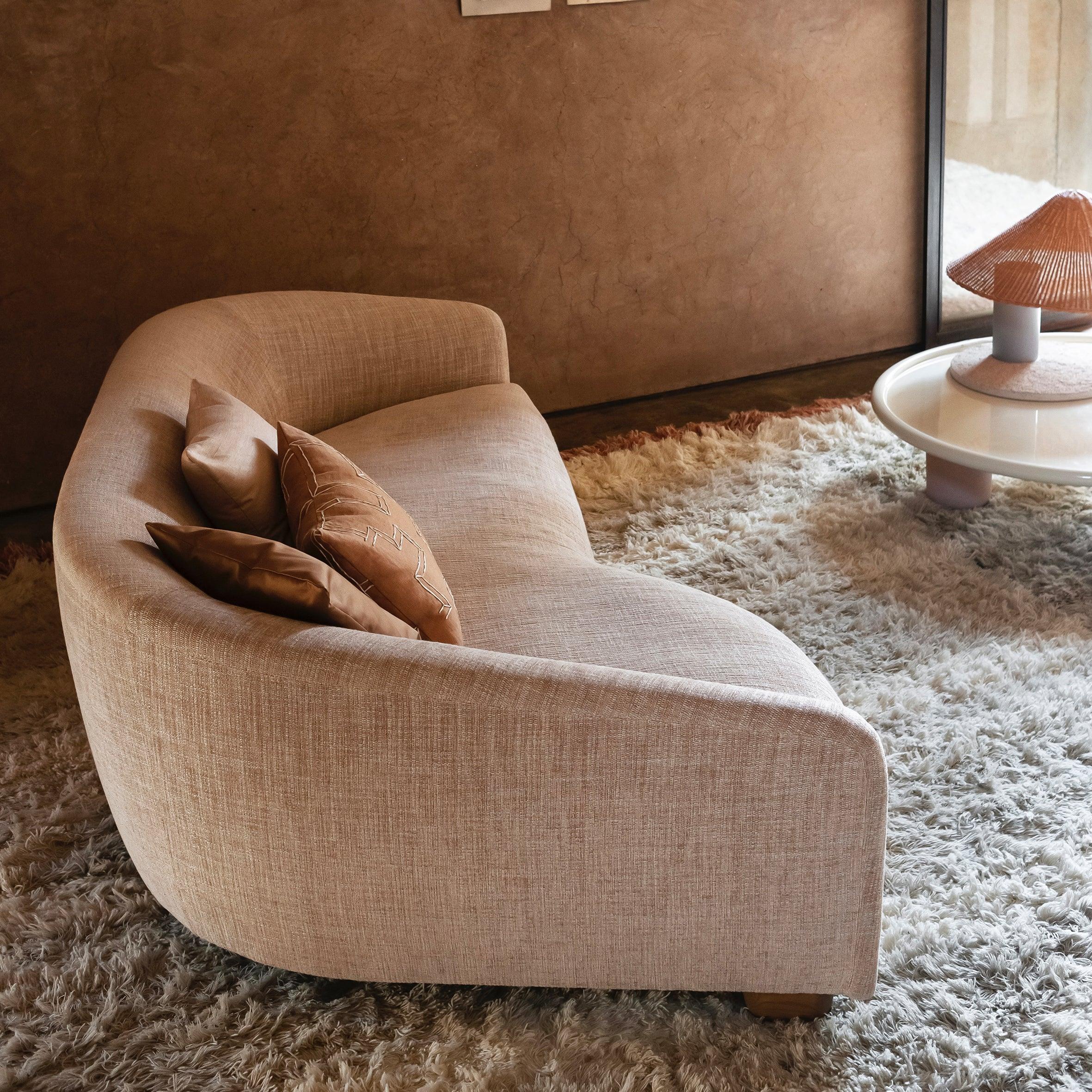 https://a.1stdibscdn.com/customizable-tacchini-roma-nuvola-by-jonas-wagell-for-sale-picture-3/f_44652/f_452333321748535322317/Monologue_London_2023_Tacchini_Feed_6_master.jpg