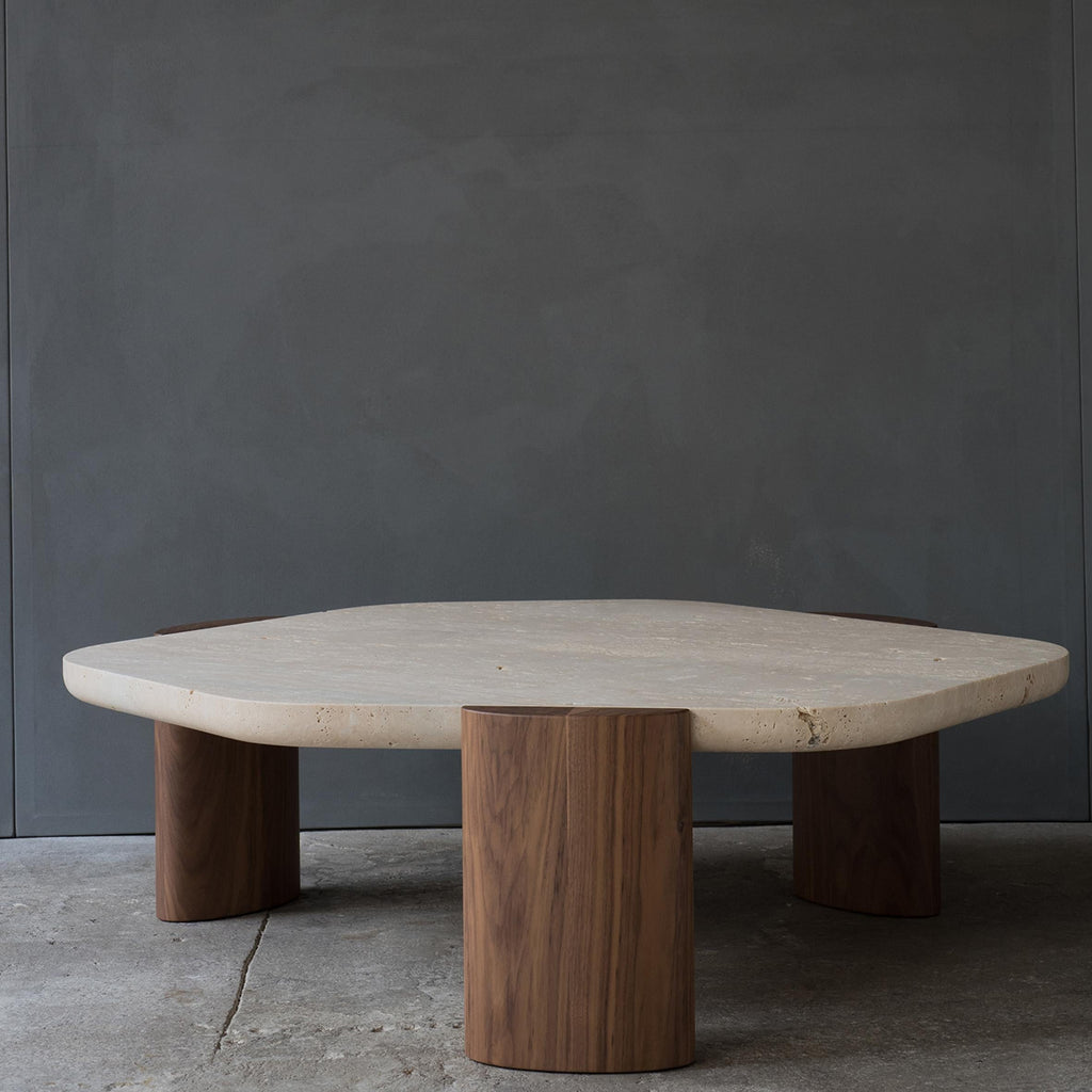 https://a.1stdibscdn.com/lob-112-coffee-table-for-sale-picture-2/f_107502/f_482439921767949168996/Monologue_London_Collection_Particulie_re_LOB_Coffee_Table_Lifestyle_master.jpg