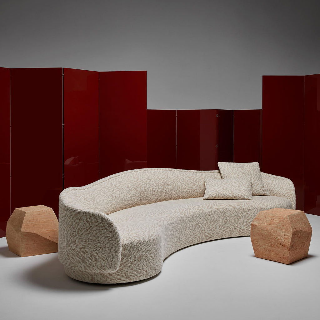 https://a.1stdibscdn.com/pia-curved-sofa-for-sale-picture-3/f_107502/f_482442121767950540333/Monologue_London_Collection_Particuliere_PIA_Sofa_Christophe_Delcourt_Ph_Francis_Amiand_04_master.jpg