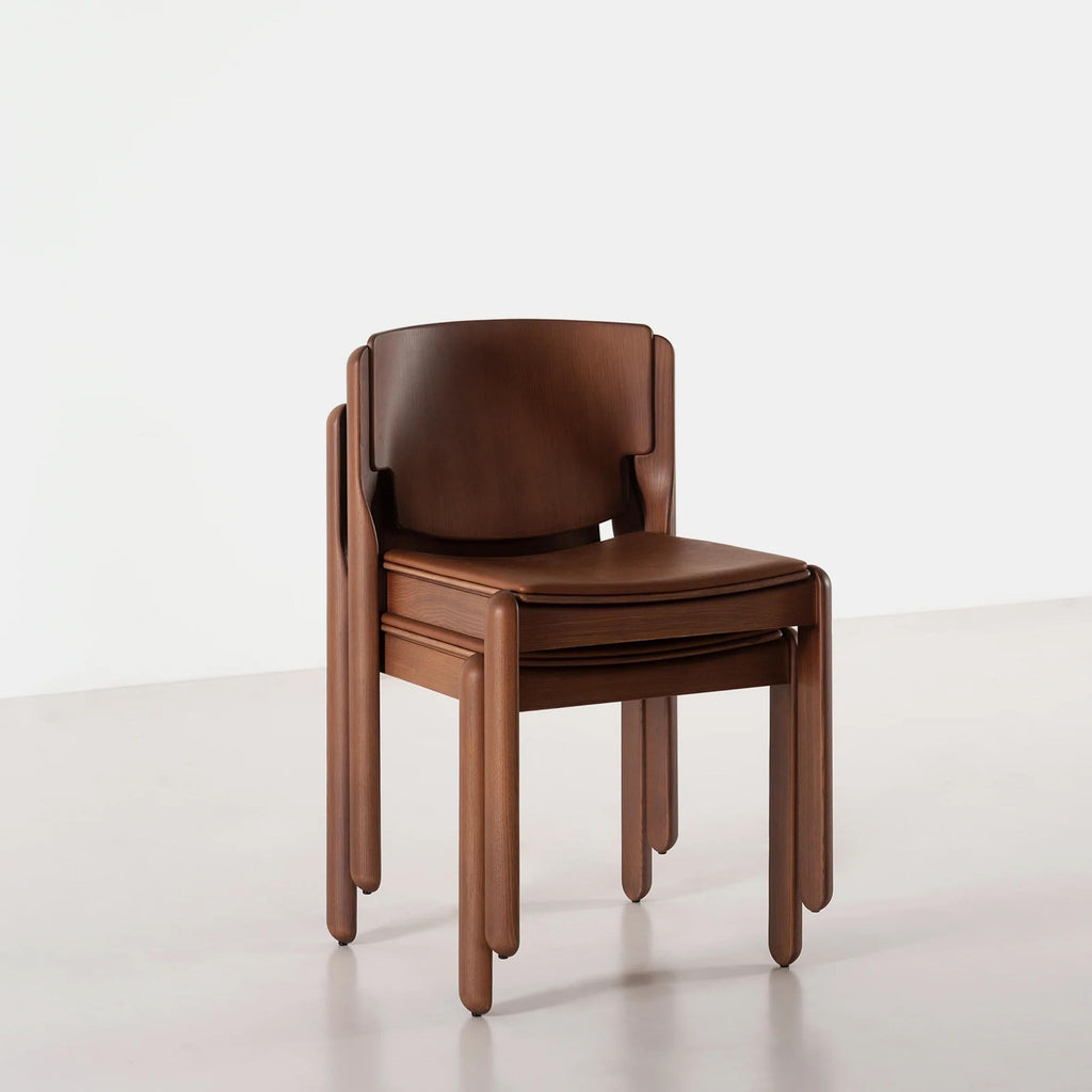 https://a.1stdibscdn.com/customizable-tacchini-paola-chair-by-vico-magistretti-for-sale-picture-5/f_44652/f_400708521717699161836/Monologue_London_Tacchini_2024_Paola_1967_2024_By_Vico_Magistretti_Andrea_Ferrari_03_jpg_master.jpeg