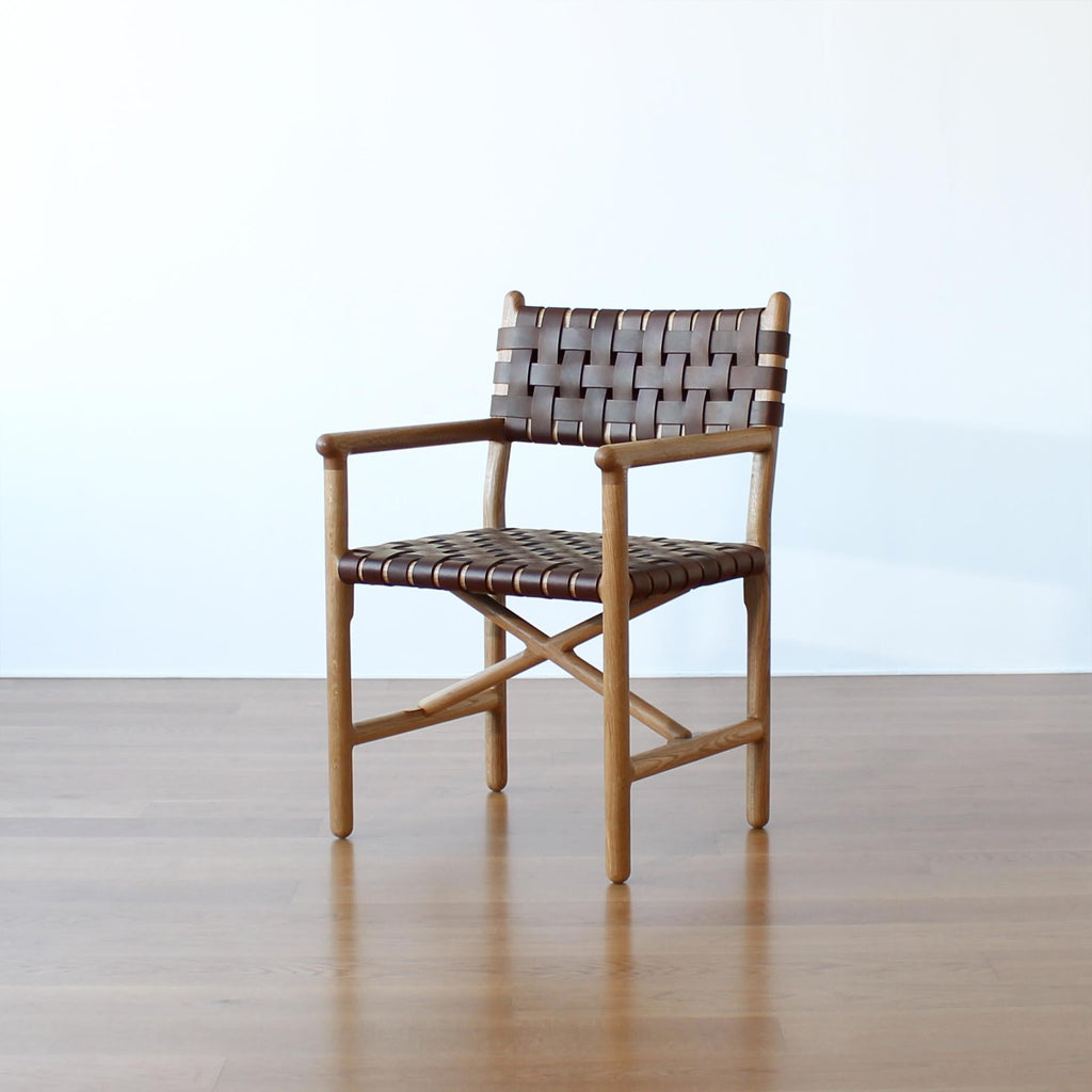 https://a.1stdibscdn.com/montgomery-modern-oak-and-leather-arm-chair-and-office-chair-by-crump-and-kwash-for-sale-picture-2/f_25303/f_323804721674516145197/MontgomeryArmChairWOHICK_master.jpg