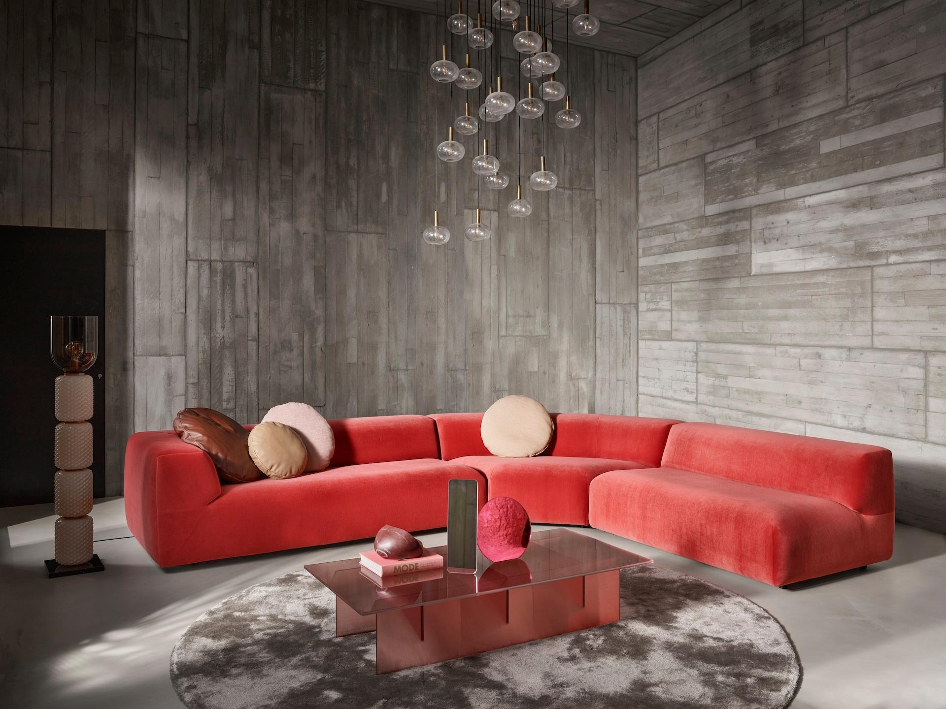https://a.1stdibscdn.com/customizable-montis-aztec-sofa-by-gerard-van-den-berg-for-sale-picture-5/f_44652/f_419806321729541118628/Montis_Haarlem_JvdS_Aztec_XL_gentle_Perry_pink_2132566_HR_master.jpeg