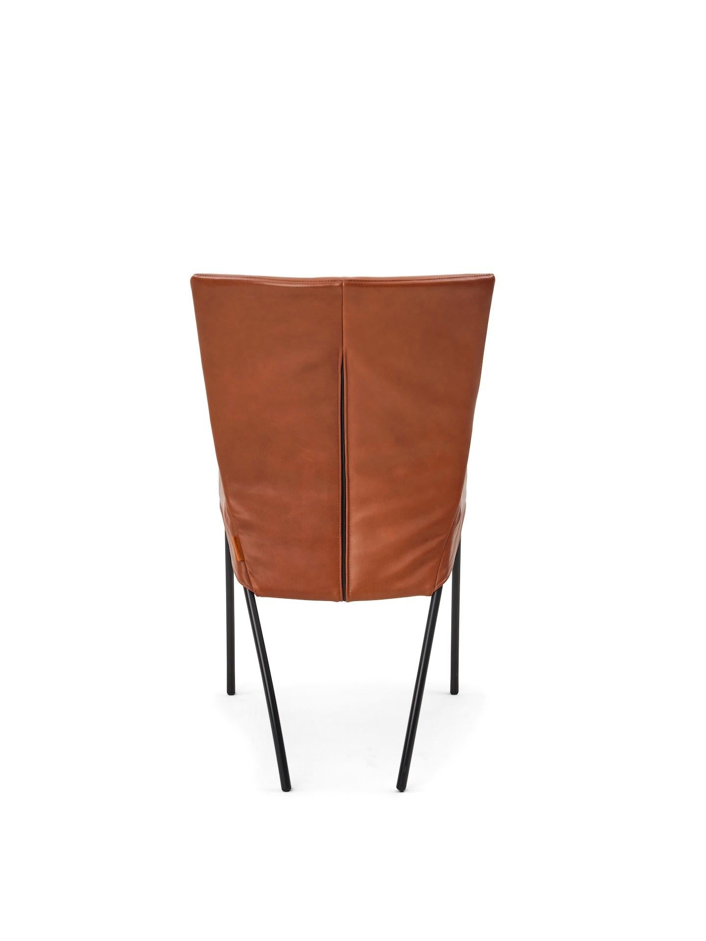 https://a.1stdibscdn.com/customizable-montis-spica-s-chair-by-gijs-papavoine-for-sale-picture-9/f_44652/f_423170221731619105099/Montis_SpicaS_back_0533_master.jpeg