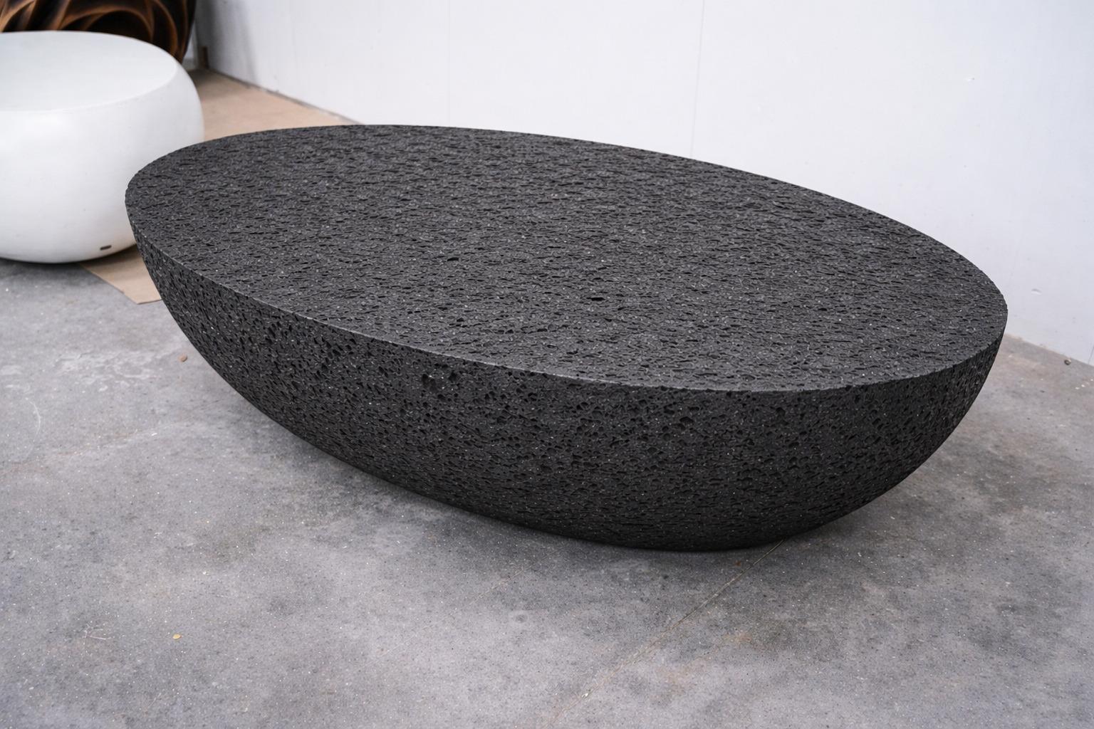 https://a.1stdibscdn.com/sculptural-monolithic-coffee-table-in-matte-black-basalt-finish-for-sale-picture-6/f_27693/f_481384621767129934150/MoonCoffeeTable_6__master.jpg