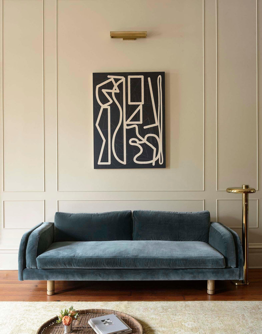 https://a.1stdibscdn.com/moreno-sofa-by-lawson-fenning-for-sale-picture-8/f_8060/f_371120921700098250560/MorenoSofaEnviro1_master.jpg