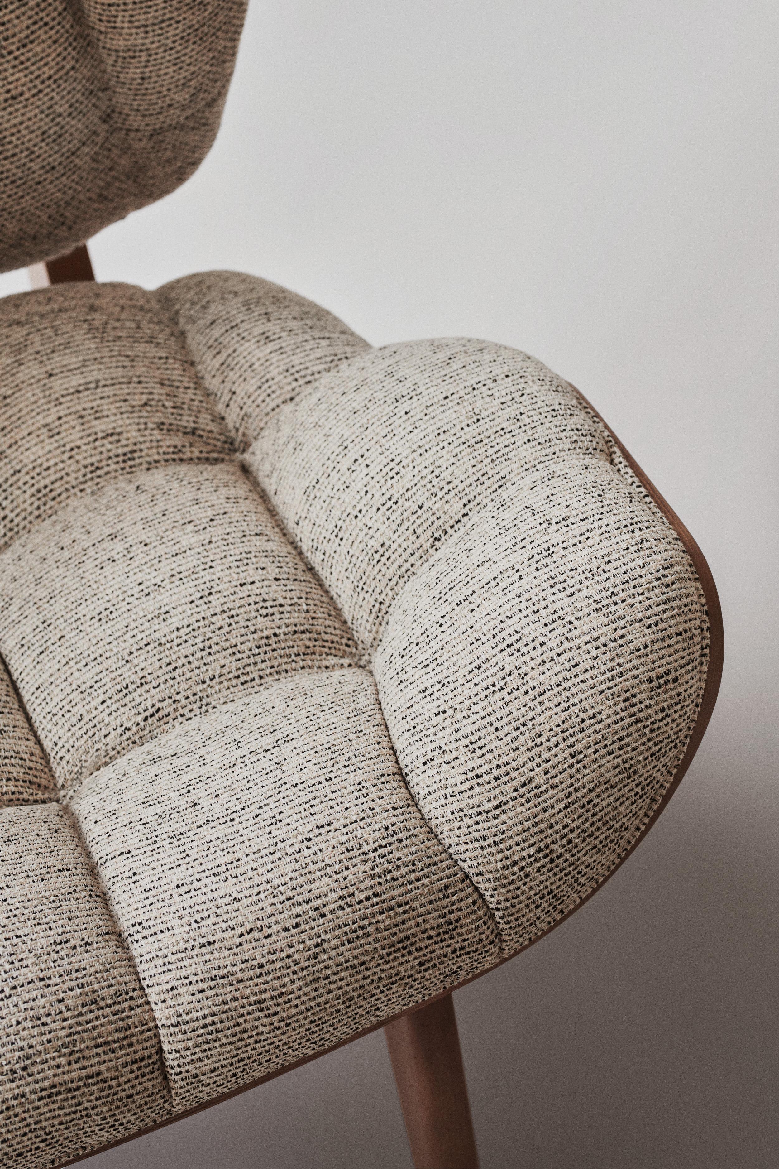 https://a.1stdibscdn.com/contemporary-set-mammoth-chair-ottoman-light-smoked-oak-fame-for-sale-picture-15/f_31233/f_337420621681199525674/Morten_Bentzon_230125_NORR1159820_master.jpg