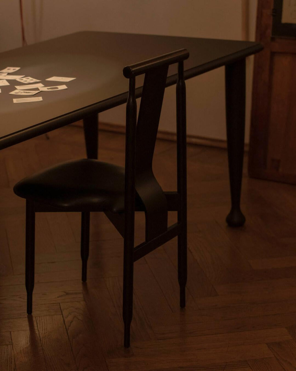 https://a.1stdibscdn.com/lierna-chair-in-black-ash-by-achille-pier-giacomo-castiglioni-for-meritalia-for-sale-picture-5/f_16392/f_476300821763648323659/Mostra_Riedita_Lierna_e_Morbio_Meritalia_ph_Chiara_Pezzimenti_1_copia_master.jpeg