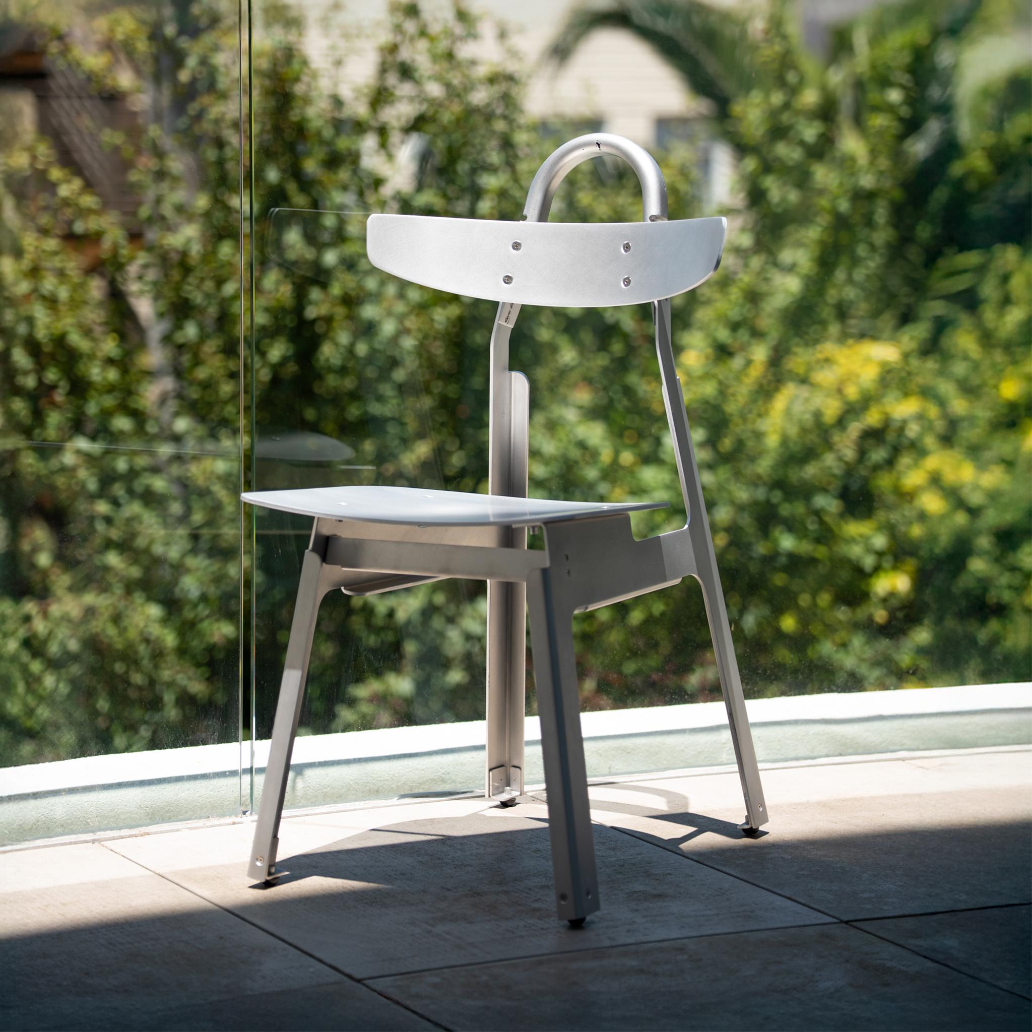 https://a.1stdibscdn.com/metal-moto-chair-in-brake-formed-sand-cast-aluminum-by-medium-small-for-sale-picture-5/f_12192/f_491949921773332293983/Moto_Metal_Exterior_master.jpg