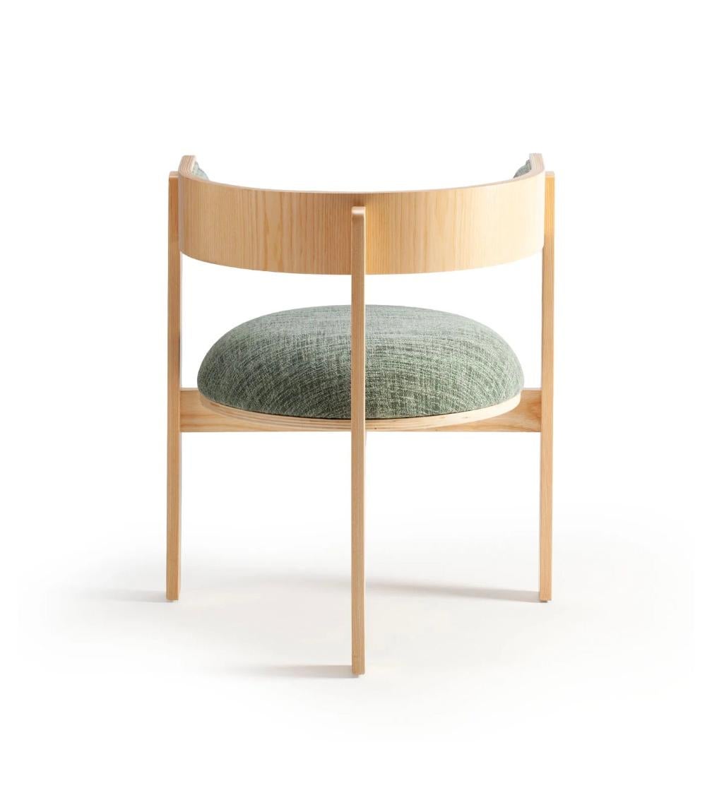 https://a.1stdibscdn.com/round-shape-bent-wood-moulin-green-garden-leaf-upholstered-chair-for-sale-picture-3/f_40973/f_318159621671464313560/Moulin_03_master.jpg