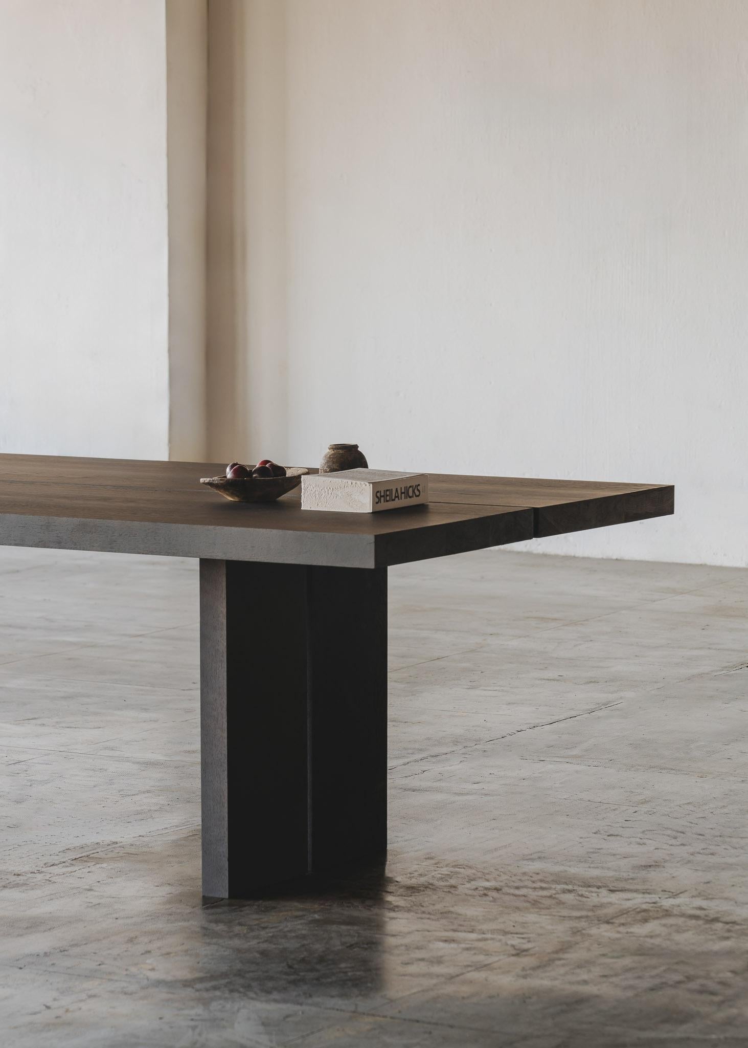 https://a.1stdibscdn.com/contemporary-dining-table-murakami-by-obstacles-solid-oak-black-for-sale-picture-7/f_31233/f_445541921744791643477/Murakami_Dining_Table_Coffee_Obstacles_Savannah_Bay_Gallery_8_master.jpg