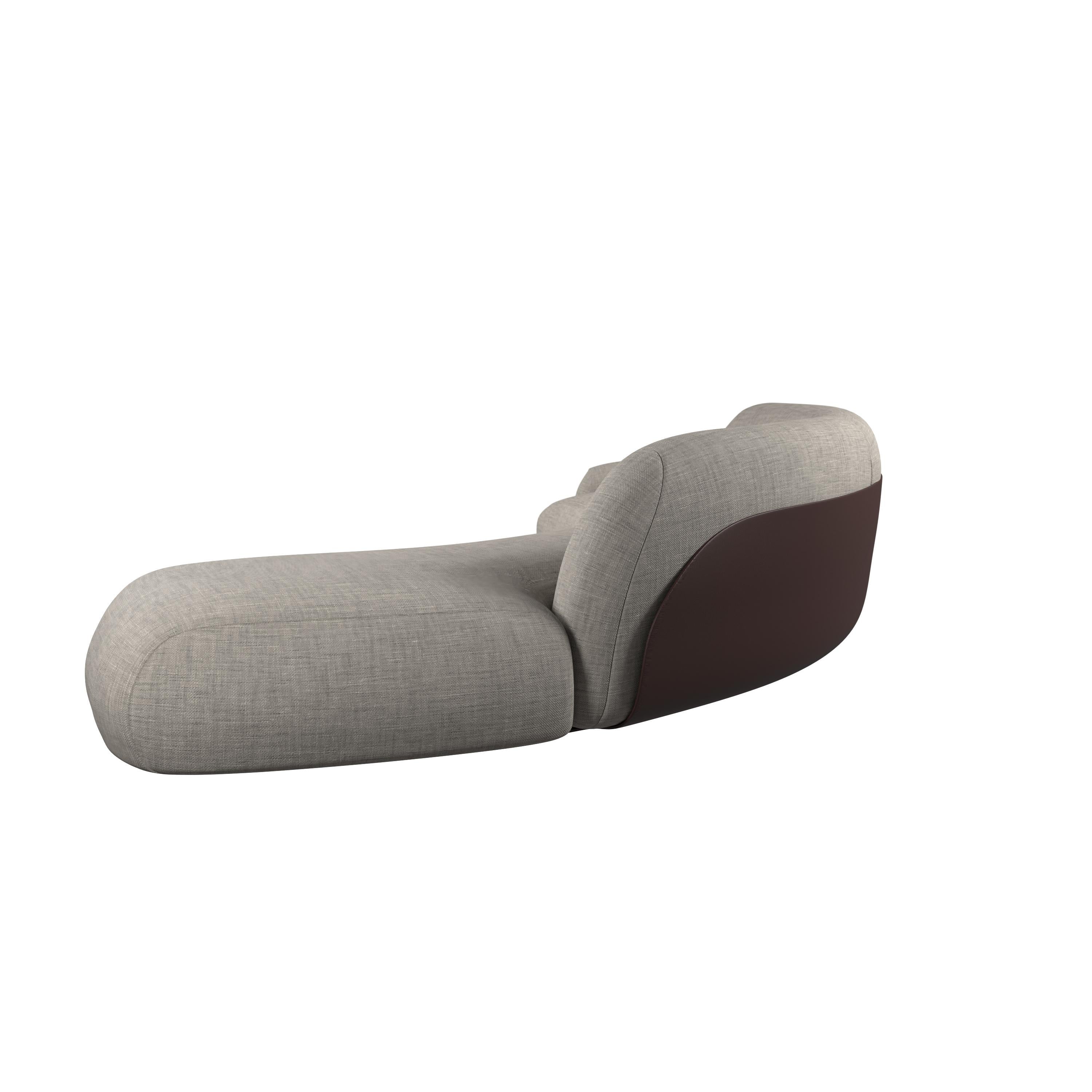 https://a.1stdibscdn.com/two-tone-curved-sofa-kiritsu-in-light-gray-fabric-brown-leather-by-murmurio-for-sale-picture-5/f_99822/f_415429221726753051880/Murmurio_Kiritsu_Sofacurved_0006_master.jpg