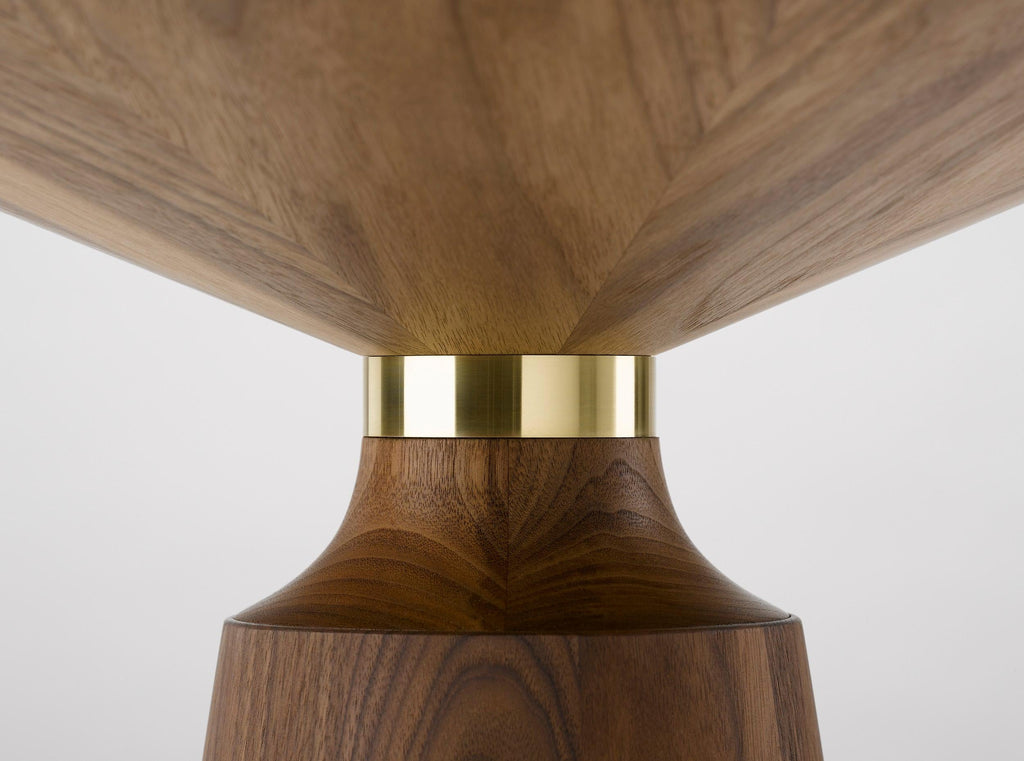 https://a.1stdibscdn.com/contemporary-nicole-occasional-table-in-ebonised-walnut-and-bronzed-brass-for-sale-picture-7/f_27813/f_438247821740671268206/NATURAL_BRASS_master.jpg