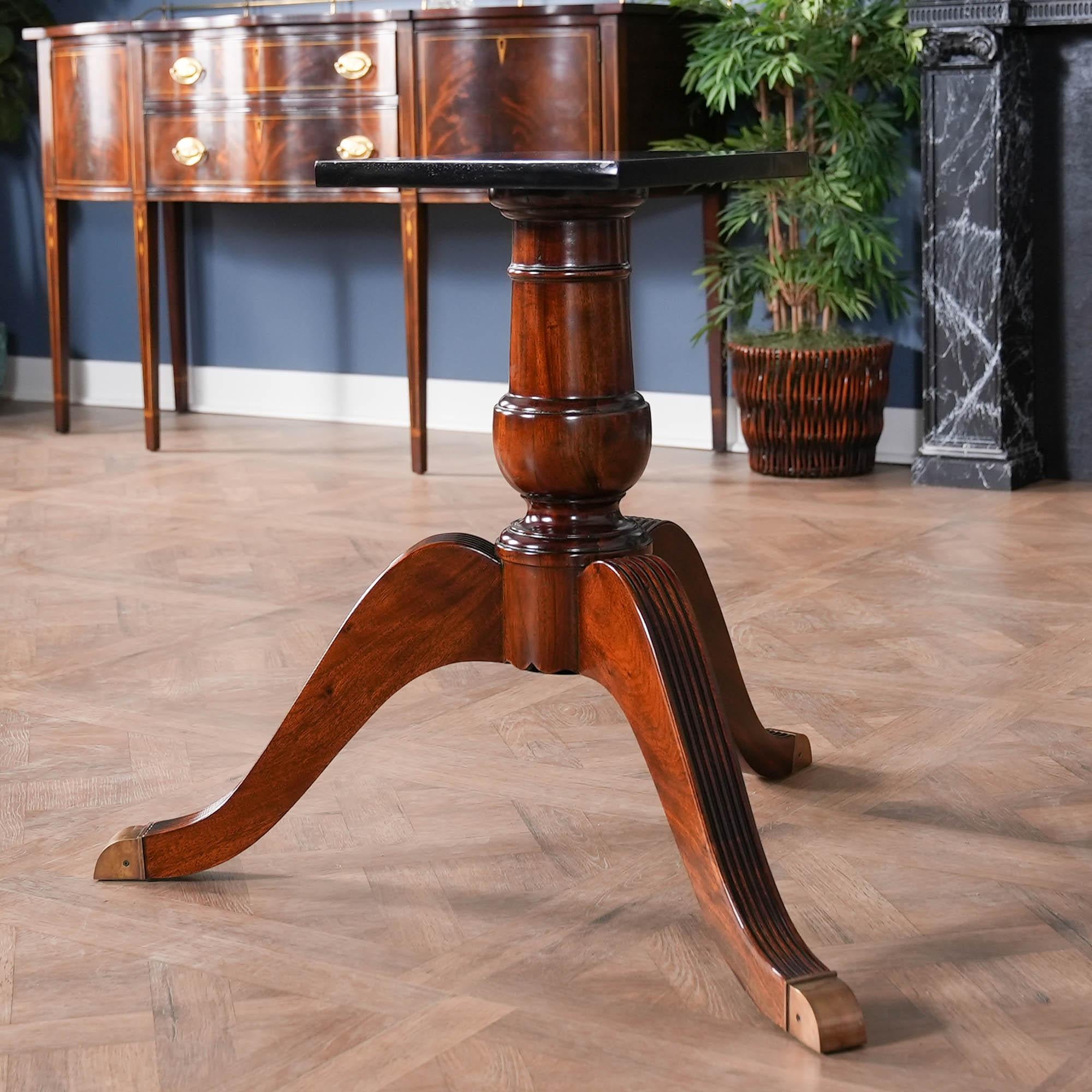 https://a.1stdibscdn.com/english-style-mahogany-dining-table-for-sale-picture-12/f_85472/f_488752721771425263541/NCMP103_7_master.jpg