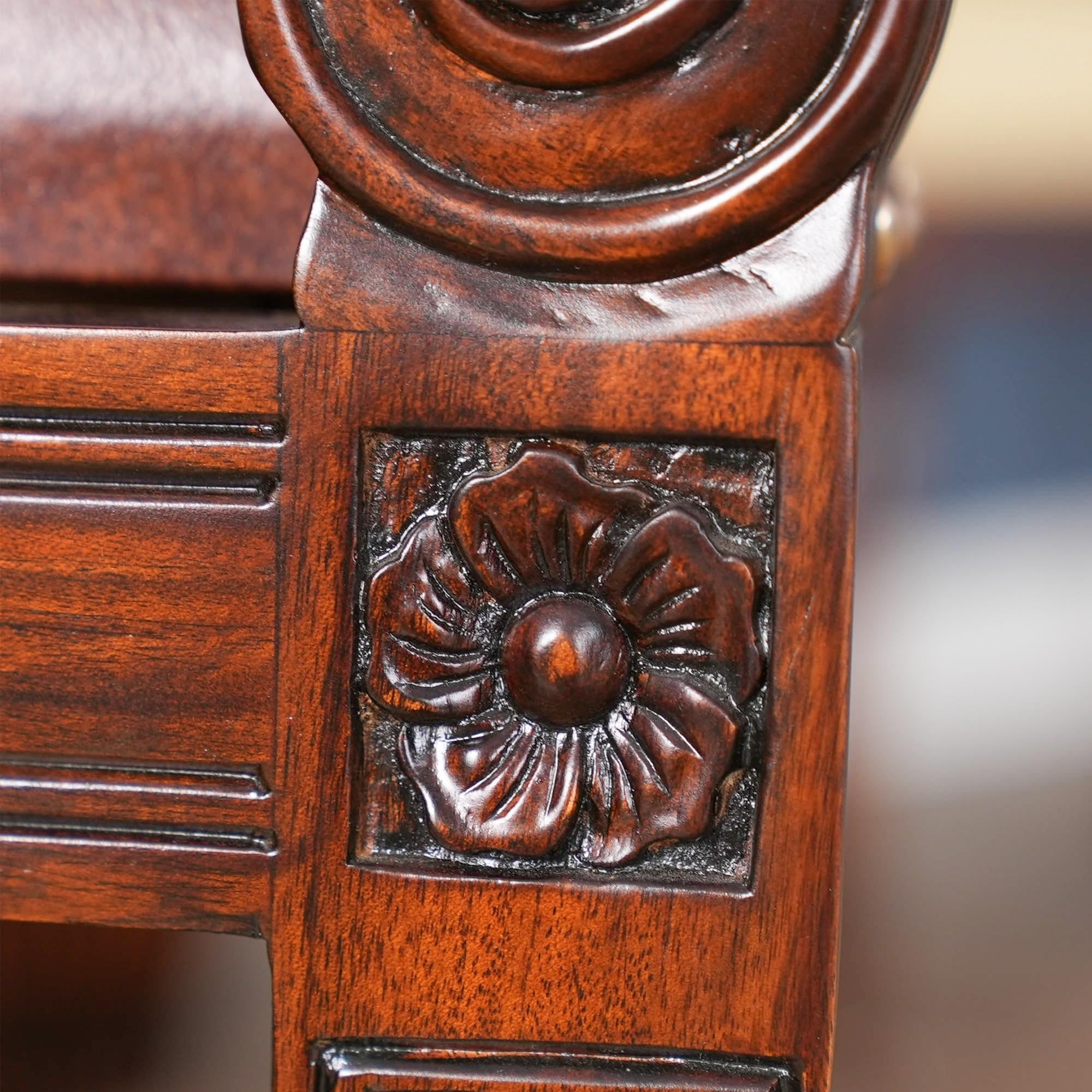 https://a.1stdibscdn.com/regency-leather-arm-chair-for-sale-picture-13/f_85472/f_433405721737994185417/NDRAC054_BRWN_12_master.jpg