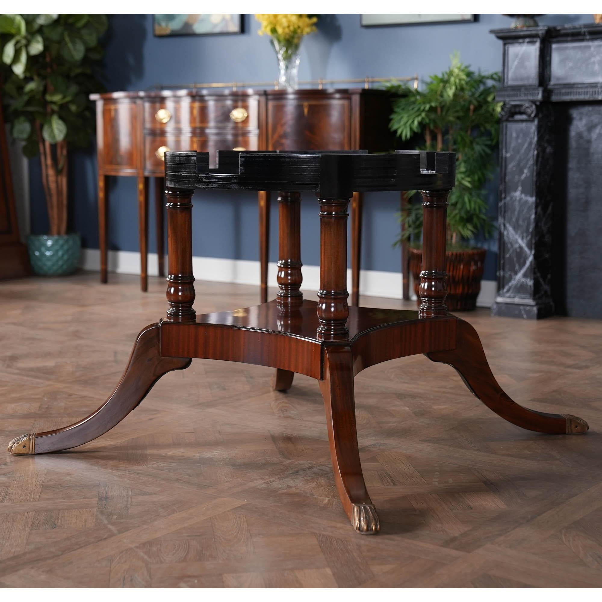 https://a.1stdibscdn.com/perimeter-dining-table-for-sale-picture-5/f_85472/f_350130021741122150948/NDRT016_3_master.jpg