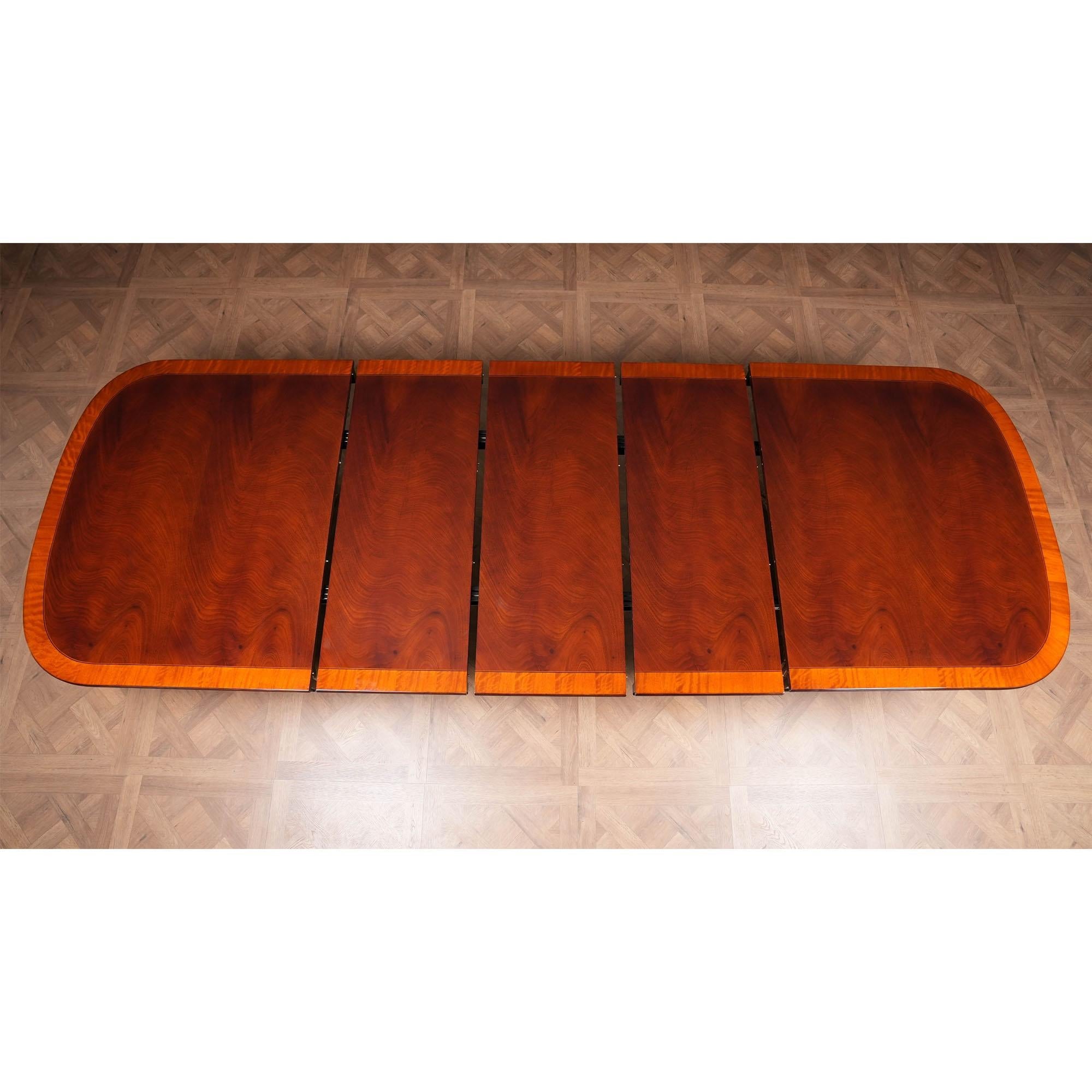 https://a.1stdibscdn.com/long-regency-mahogany-dining-table-for-sale-picture-8/f_85472/f_350146521726758270821/NDRT035GL_7_master.jpg