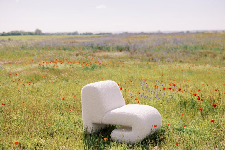 https://a.1stdibscdn.com/contemporary-t50-lounge-chair-toffee-boucle-handmade-in-portugal-by-greenapple-for-sale-picture-3/f_53532/f_488333921771257383362/_ND_0505_master.jpeg?width=768