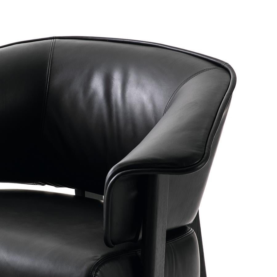 https://a.1stdibscdn.com/set-of-two-back-wing-armchair-by-patricia-urquiola-for-sale-picture-5/f_14272/f_435520921739028274305/NEGRO_DET_2_master.jpg