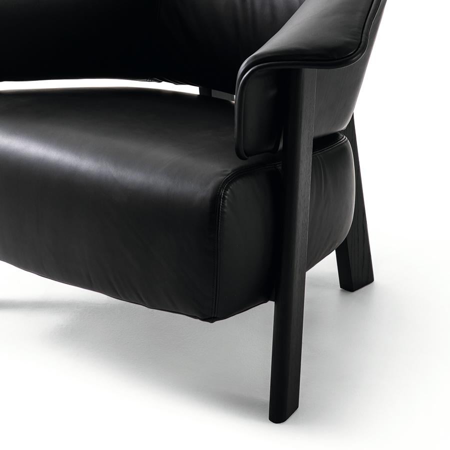 https://a.1stdibscdn.com/set-of-two-back-wing-armchair-by-patricia-urquiola-for-sale-picture-6/f_14272/f_435520921739028274861/NEGRO_DET_3_master.jpg
