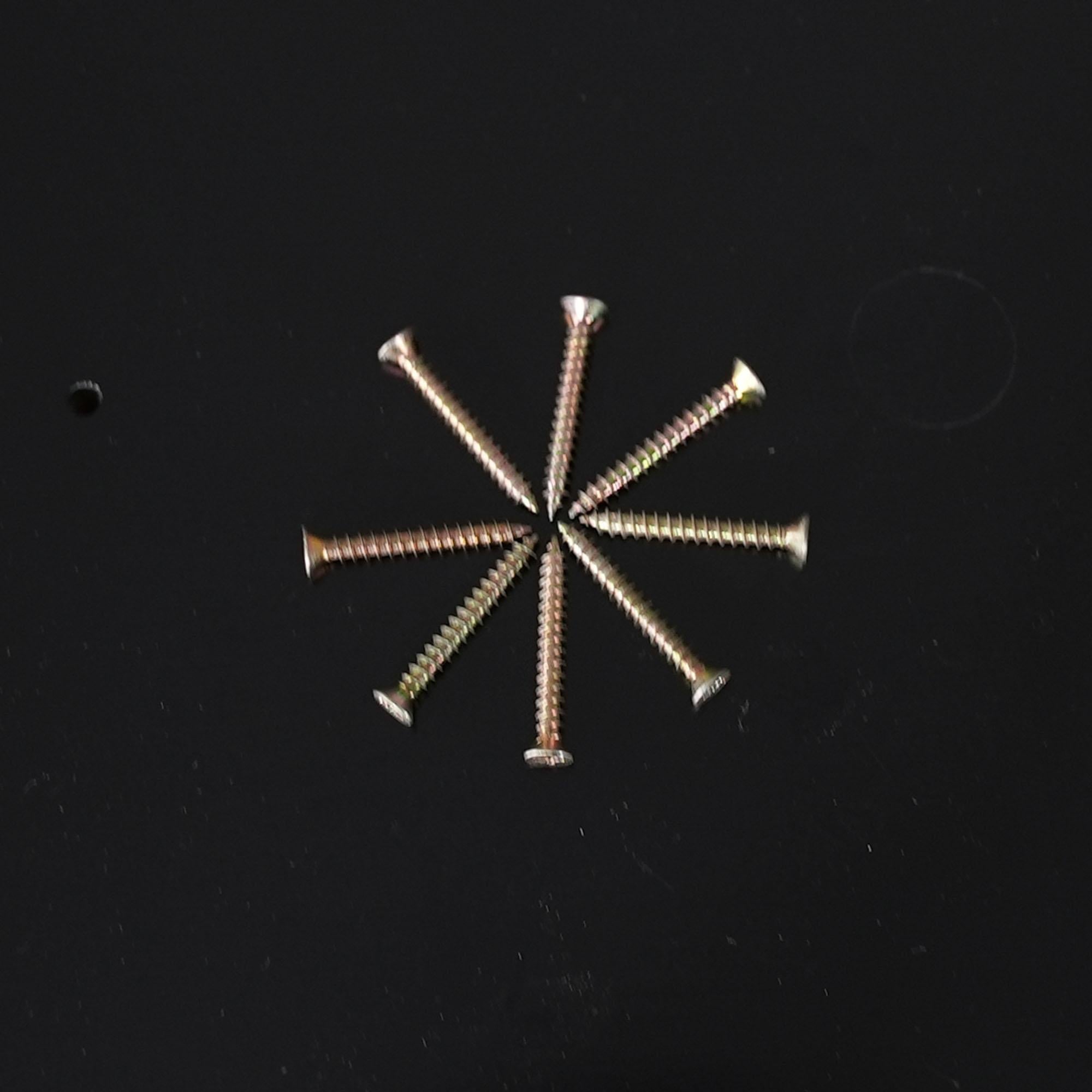 https://a.1stdibscdn.com/round-to-oval-perimeter-table-for-sale-picture-14/f_85472/f_404619821720023514764/NHDWE2_master.jpg