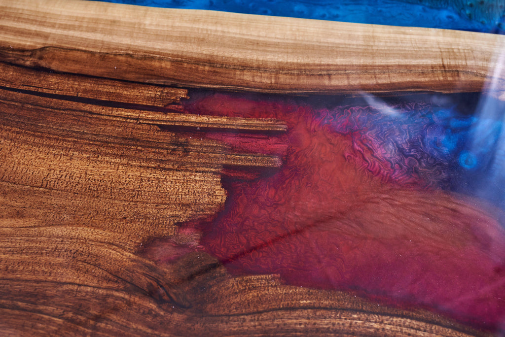 https://a.1stdibscdn.com/cirkle-of-life-live-edge-walnut-dining-table-for-sale-picture-7/f_87342/f_344660321685097106967/NIKON_D750_20200827_142131_master.jpg