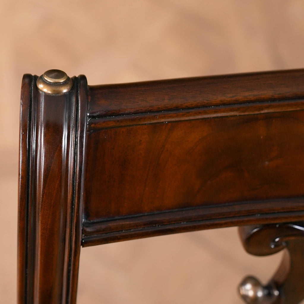 https://a.1stdibscdn.com/mahogany-library-chair-for-sale-picture-15/f_85472/f_396255621740495602495/NLR068_9_master.jpg