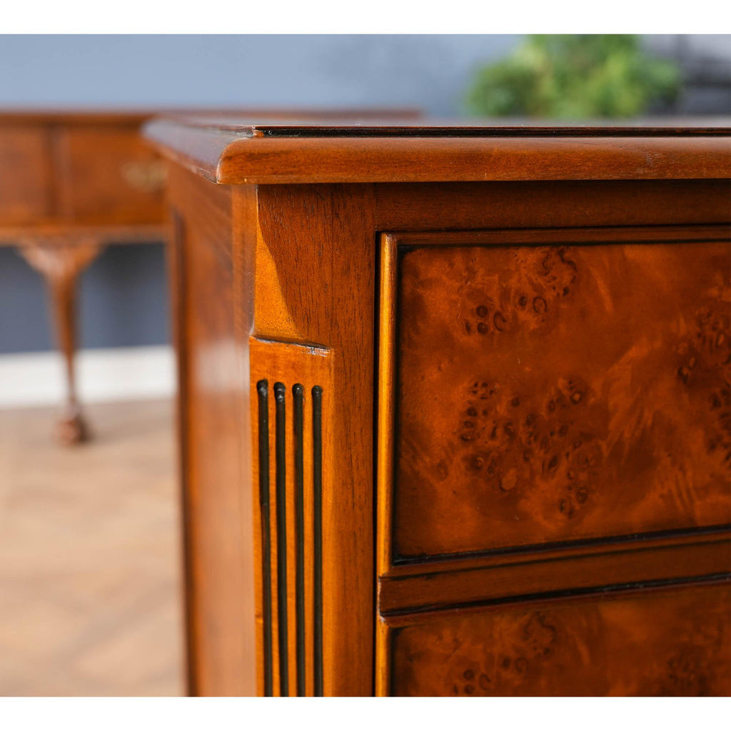 https://a.1stdibscdn.com/country-estate-two-drawer-file-for-sale-picture-12/f_85472/f_362520621706123526876/NOF201_11_master.jpg