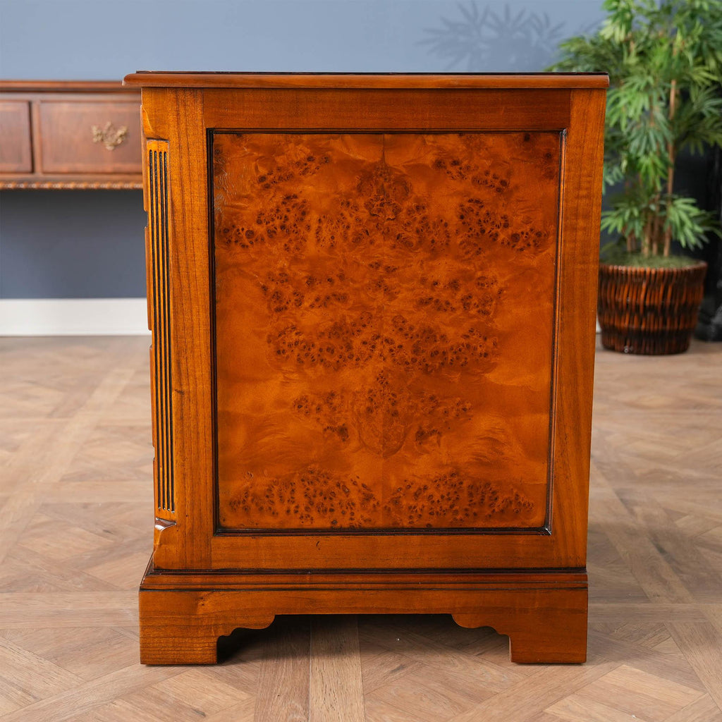 https://a.1stdibscdn.com/country-estate-two-drawer-file-for-sale-picture-6/f_85472/f_362520621706123524724/NOF201_5_master.jpg