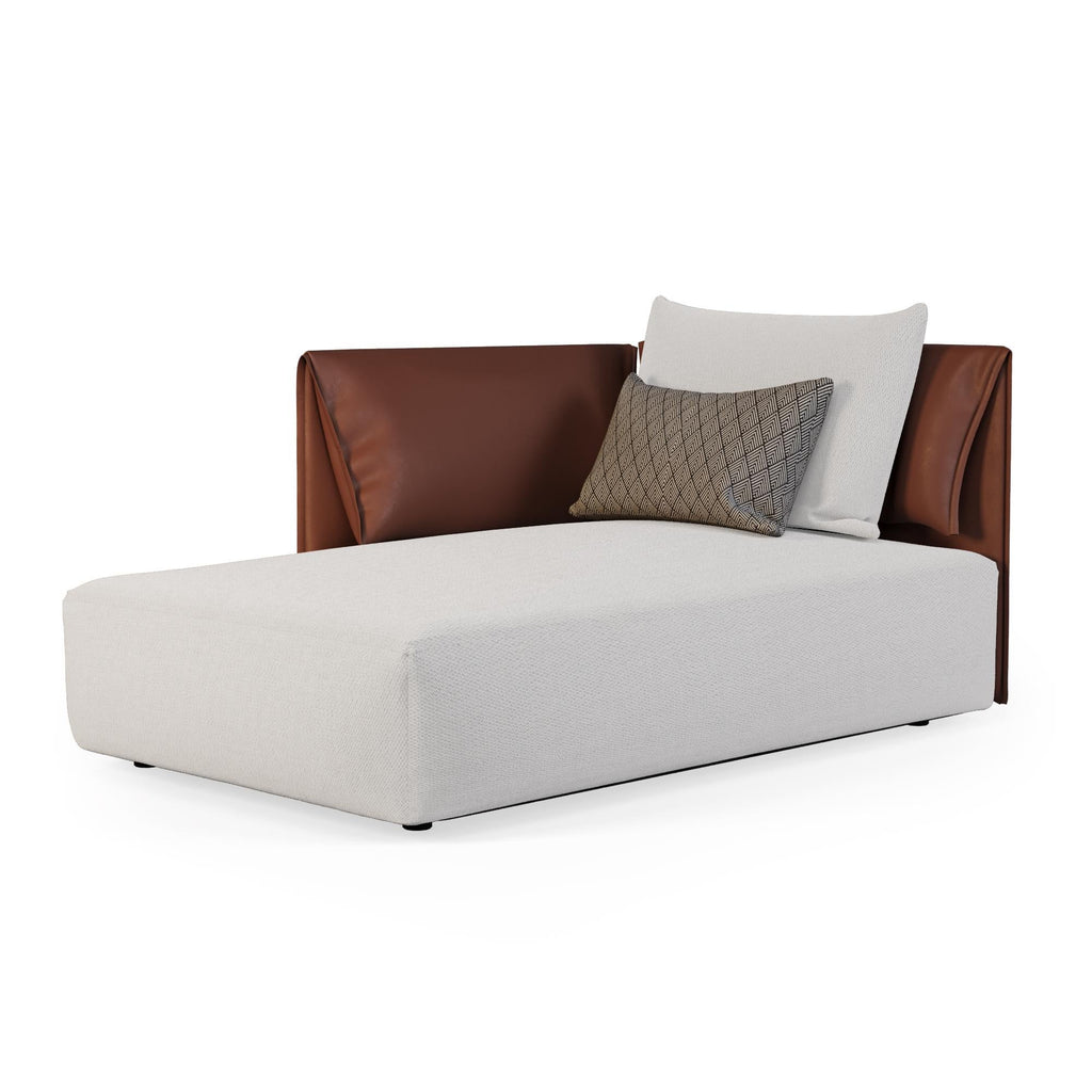 https://a.1stdibscdn.com/customizable-outdoor-sofa-with-outdoor-leather-for-sale-picture-8/f_56702/f_427942221734454849570/NOMAD_CHAISE_0001_1__master.jpg