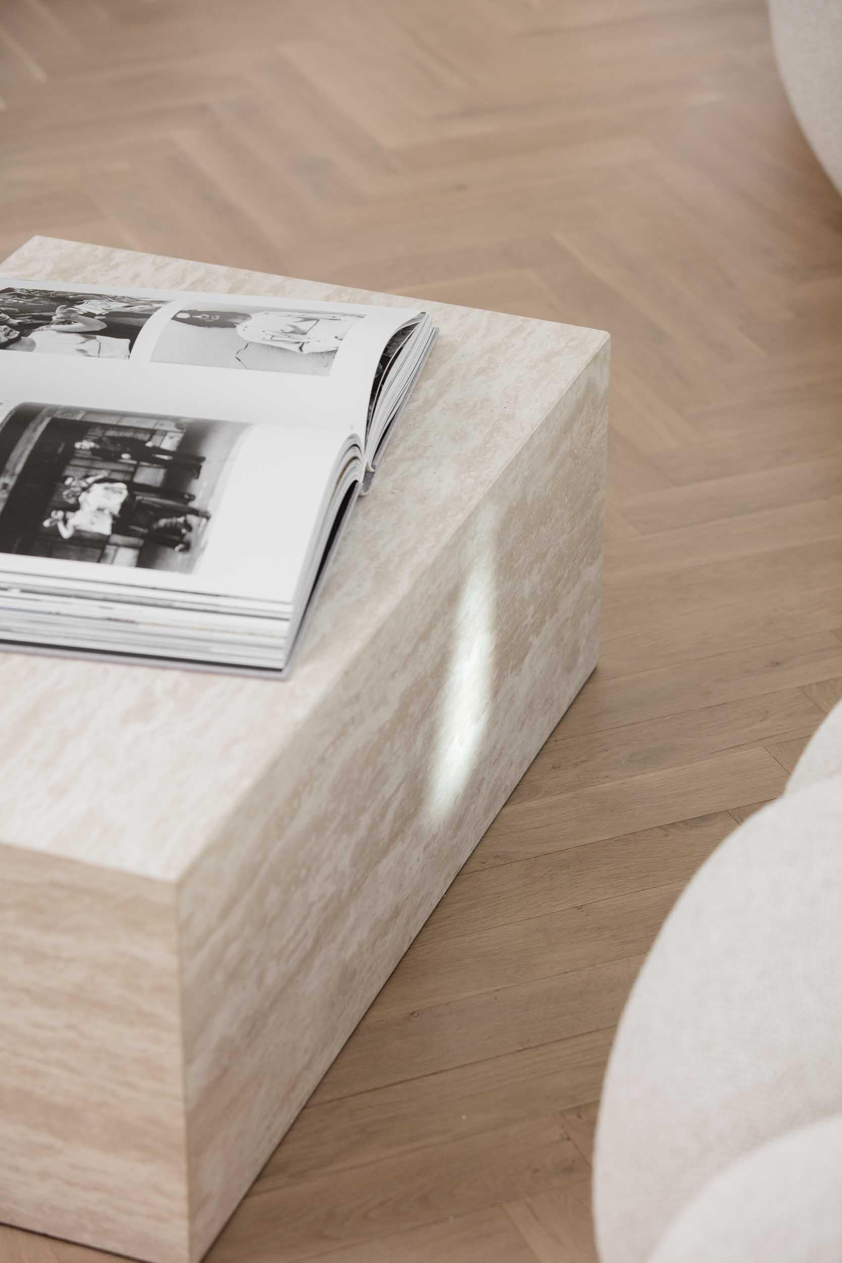 https://a.1stdibscdn.com/contemporary-coffee-table-cubism-by-norr11-large-travertine-for-sale-picture-3/f_31233/f_358568121692957818425/NORR11_HeidiLerkenfeldt_Closeup_6_master.jpg