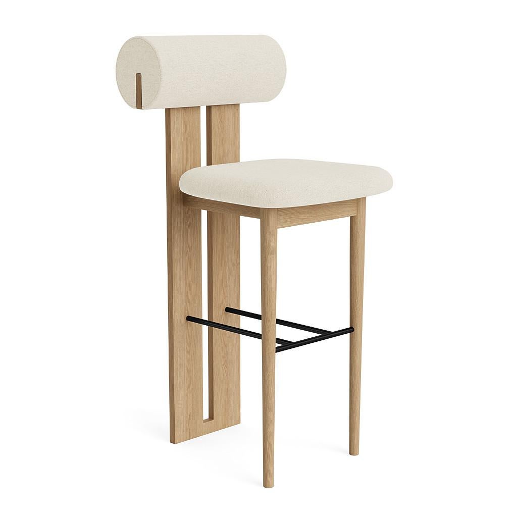 https://a.1stdibscdn.com/hippo-bar-chair-65-by-norr11-natural-oak-barnum-boucle-col24-for-sale-picture-4/f_31233/f_379072321705049025874/NORR11_HippoBarChair65_Natural_Barnum24_Side_master.jpg