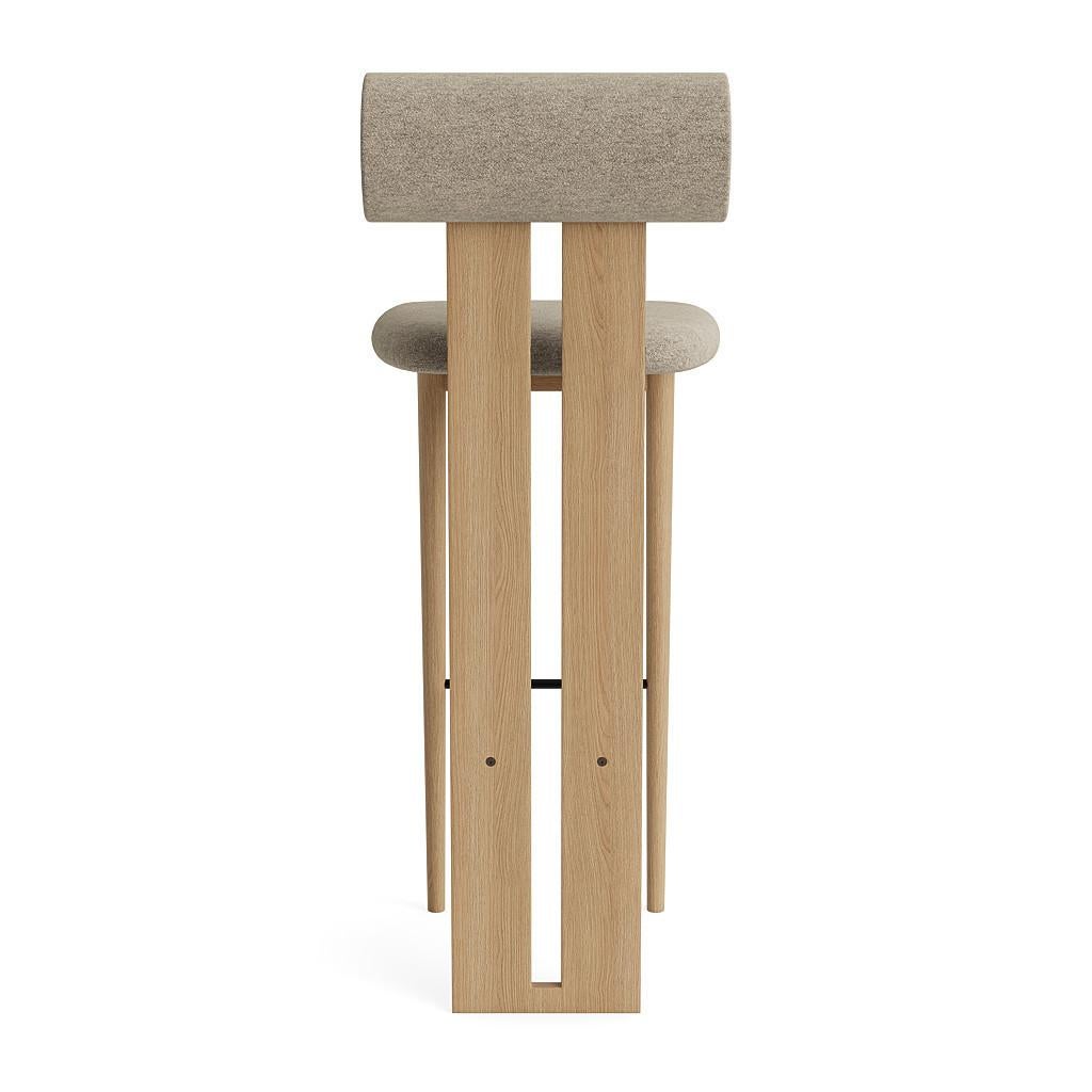 https://a.1stdibscdn.com/hippo-bar-chair-75-by-norr11-natural-oak-barnum-boucle-col3-for-sale-picture-3/f_31233/f_379074921705050157471/NORR11_HippoBarChair75_Natural_Barnum03_Back_master.jpg