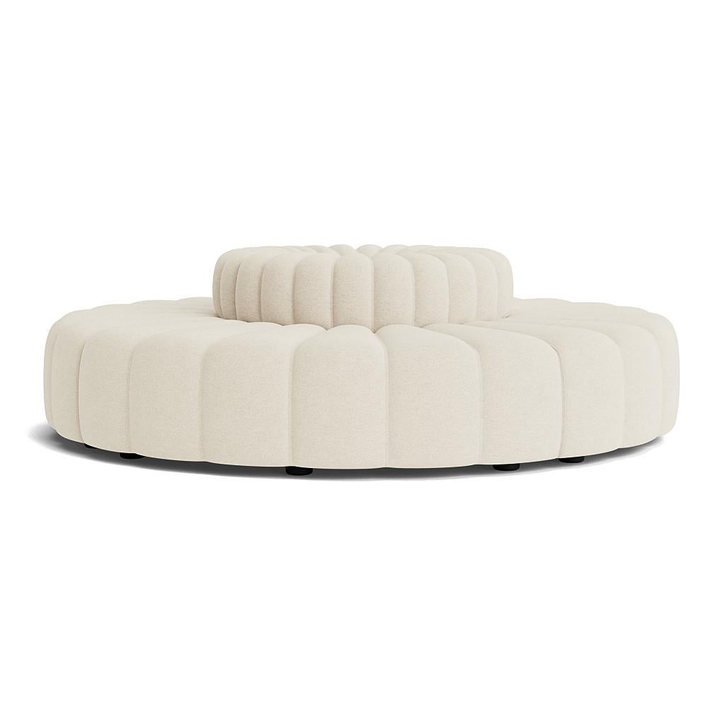 https://a.1stdibscdn.com/studio-sofa-by-norr11-modular-sofa-setup-6-white-for-sale-picture-10/f_31233/f_310211021678184451164/NORR11_Studio_Setup7_Barnum_Boucle_24_master.jpg