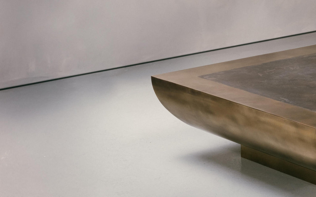 https://a.1stdibscdn.com/corbel-coffee-table-large-patinated-brass-base-etched-brass-top-top-for-sale-picture-4/f_25883/f_433604421738058020465/NOVOCASTRIAN_Corbel_Coffee_Table_Large_4WEB_master.jpg