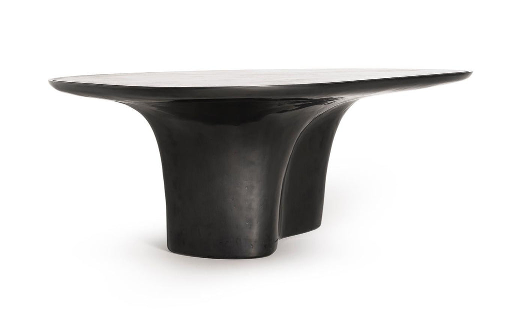 https://a.1stdibscdn.com/nr-21st-century-european-black-circular-custom-made-contemporary-dining-table-for-sale-picture-3/f_55762/f_224522921613663148179/NR_Dining_Table_4_1_cr_master.jpg