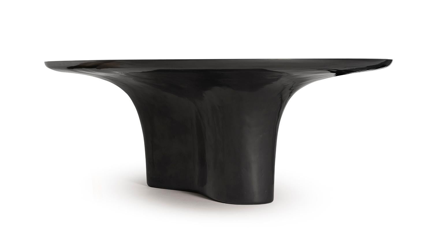 https://a.1stdibscdn.com/nr-21st-century-european-black-circular-custom-made-contemporary-dining-table-for-sale-picture-4/f_55762/f_224522921613663148973/NR_Dining_Table_4_2_ed_master.jpg